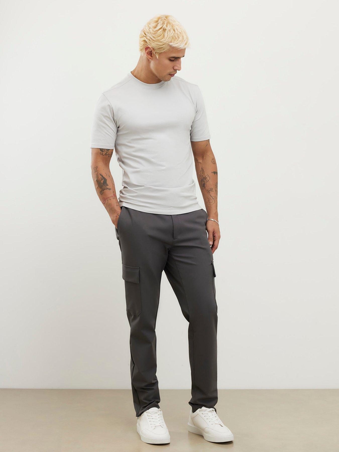 Image 3 of 4 of River Island Muscle Essentials T-Shirt - Grey