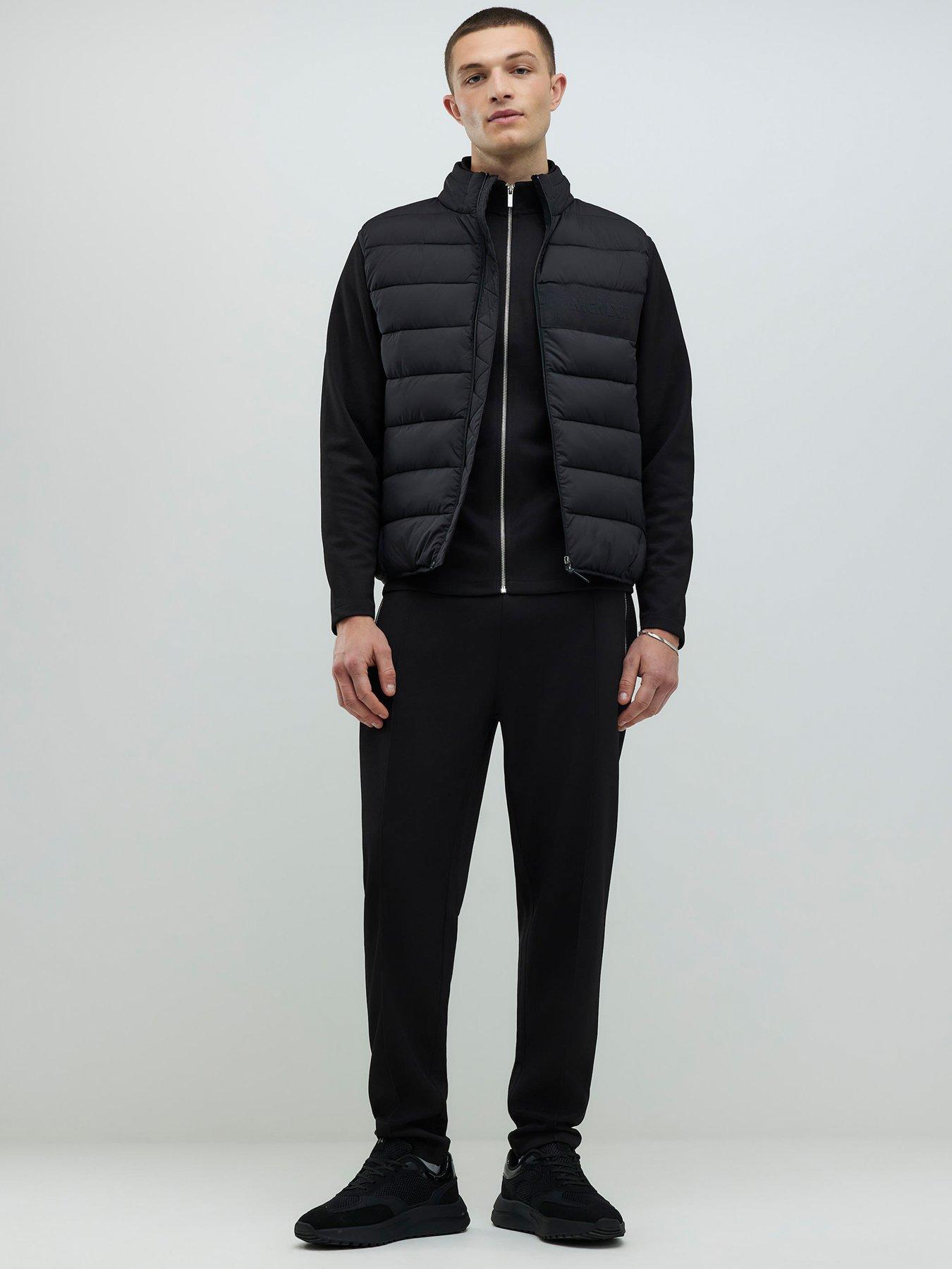 Image 3 of 4 of River Island Logo Essential Gilet - Black