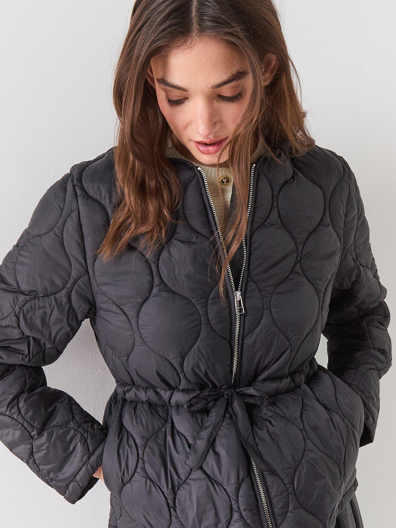 Image 4 of 6 of Only Amara Quilted Jacket - Black