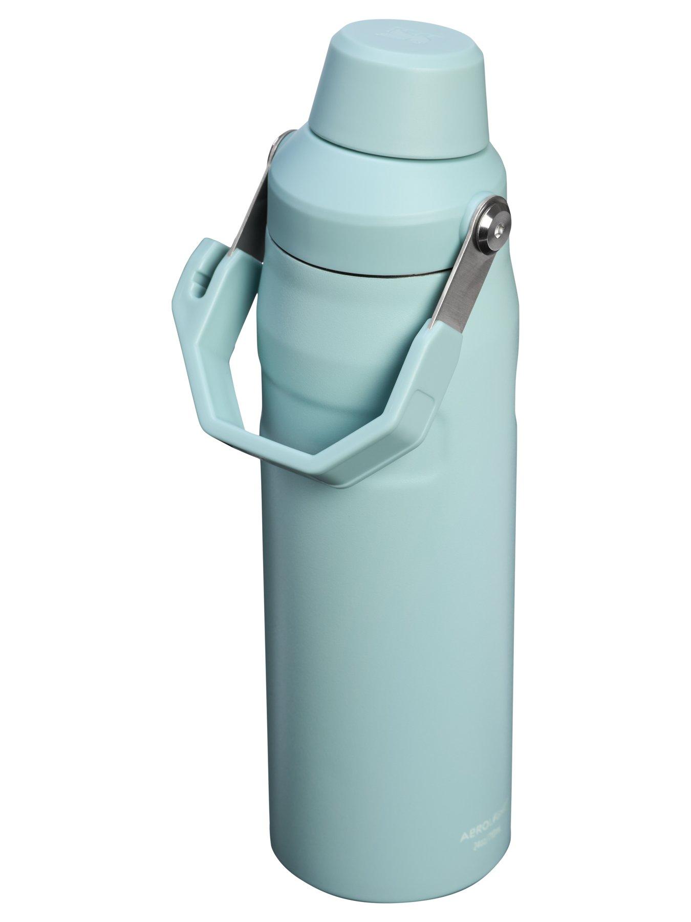 Image 2 of 3 of Stanley 1913 Iceflow Bottle Fast Flow 0.7l Seafoam