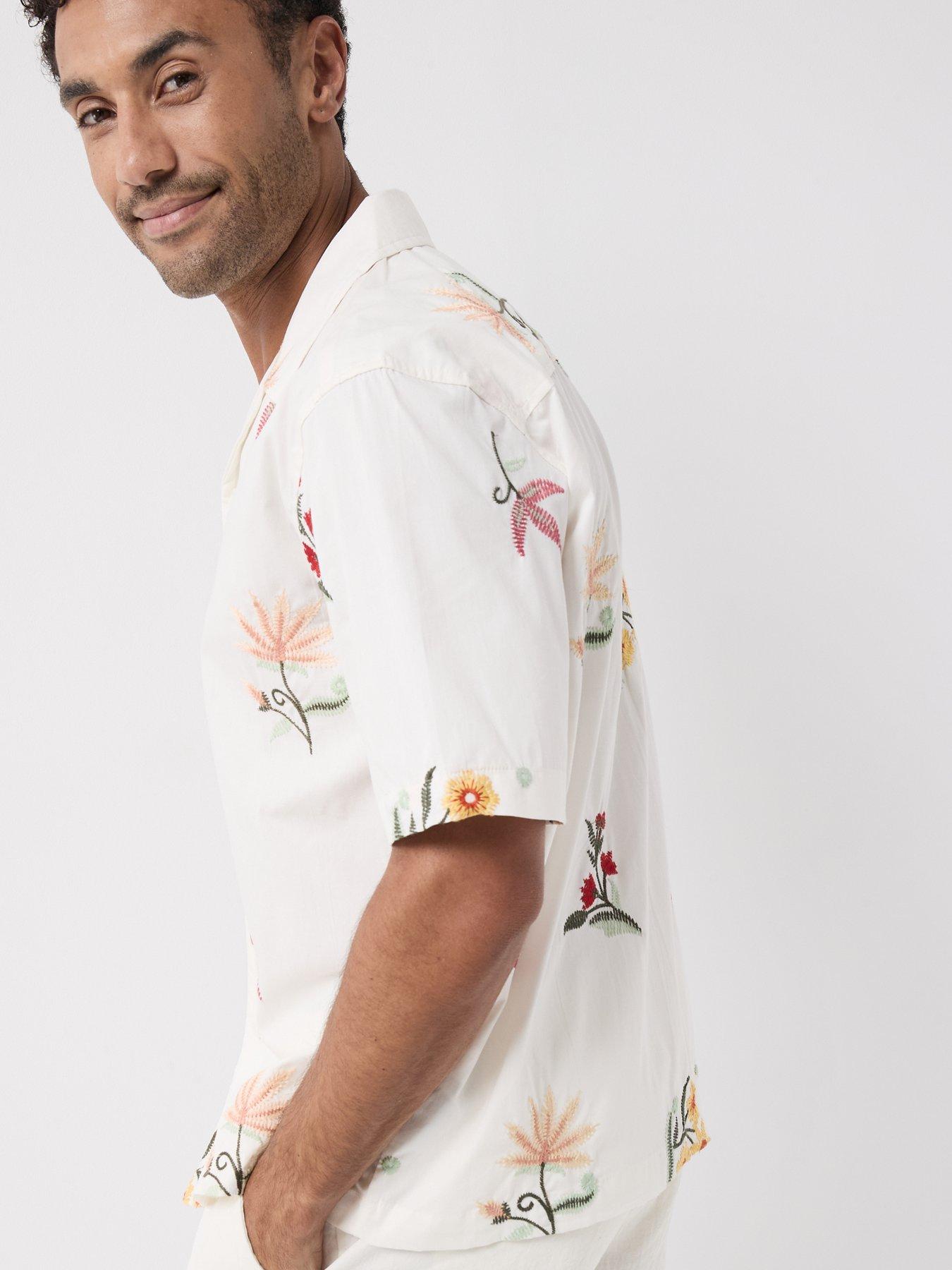 Image 4 of 6 of ONLY & SONS Edward Short Sleeve Shirt - White
