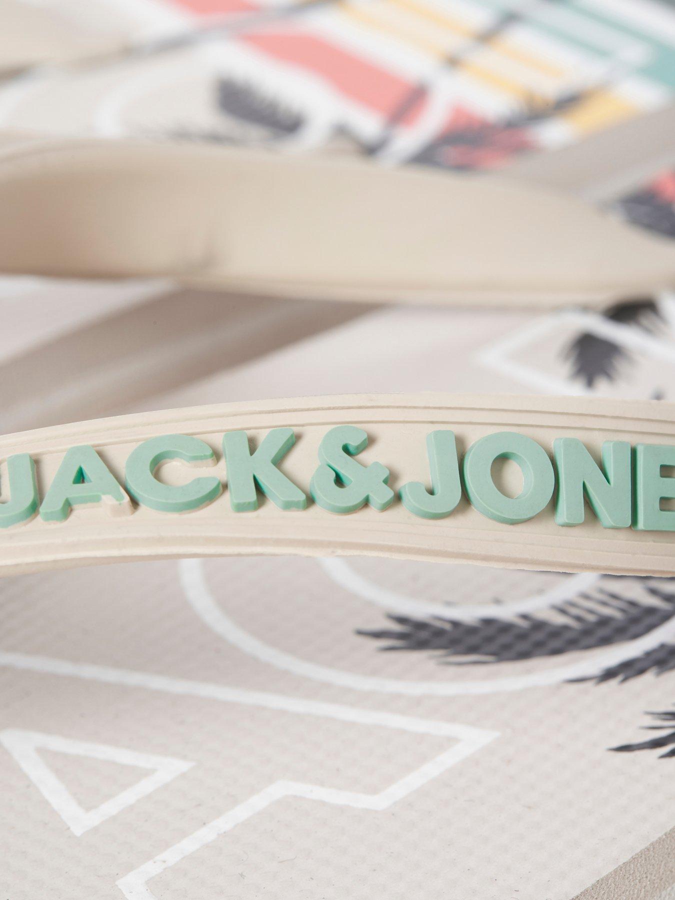 Image 6 of 7 of Jack & Jones Print Flip Flops - Cream