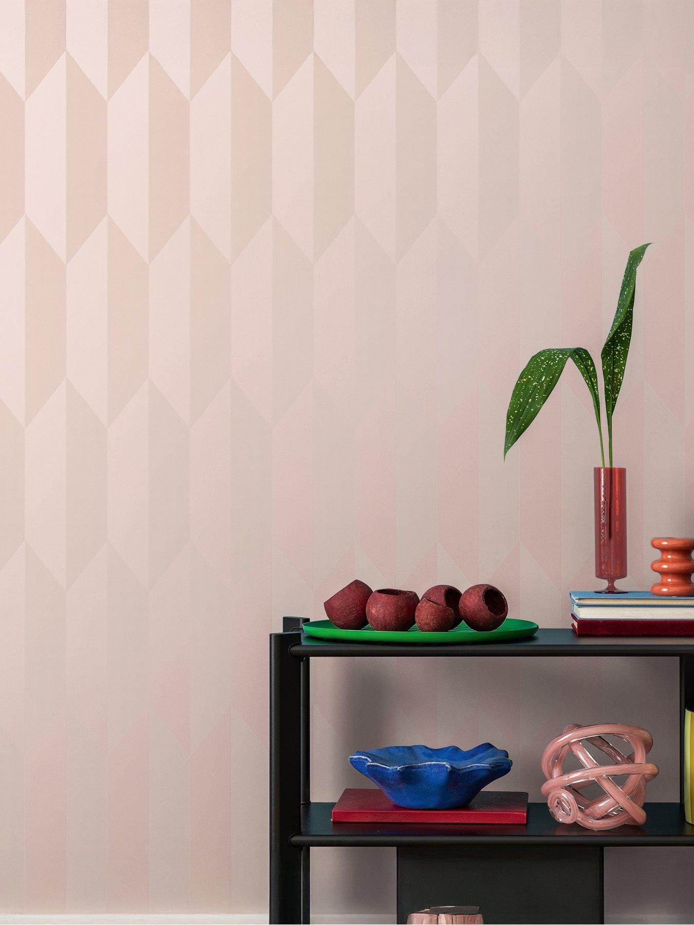 CosmoLiving by Cosmopolitan Graphic Groove Edge Pink Non Woven Wallpaper