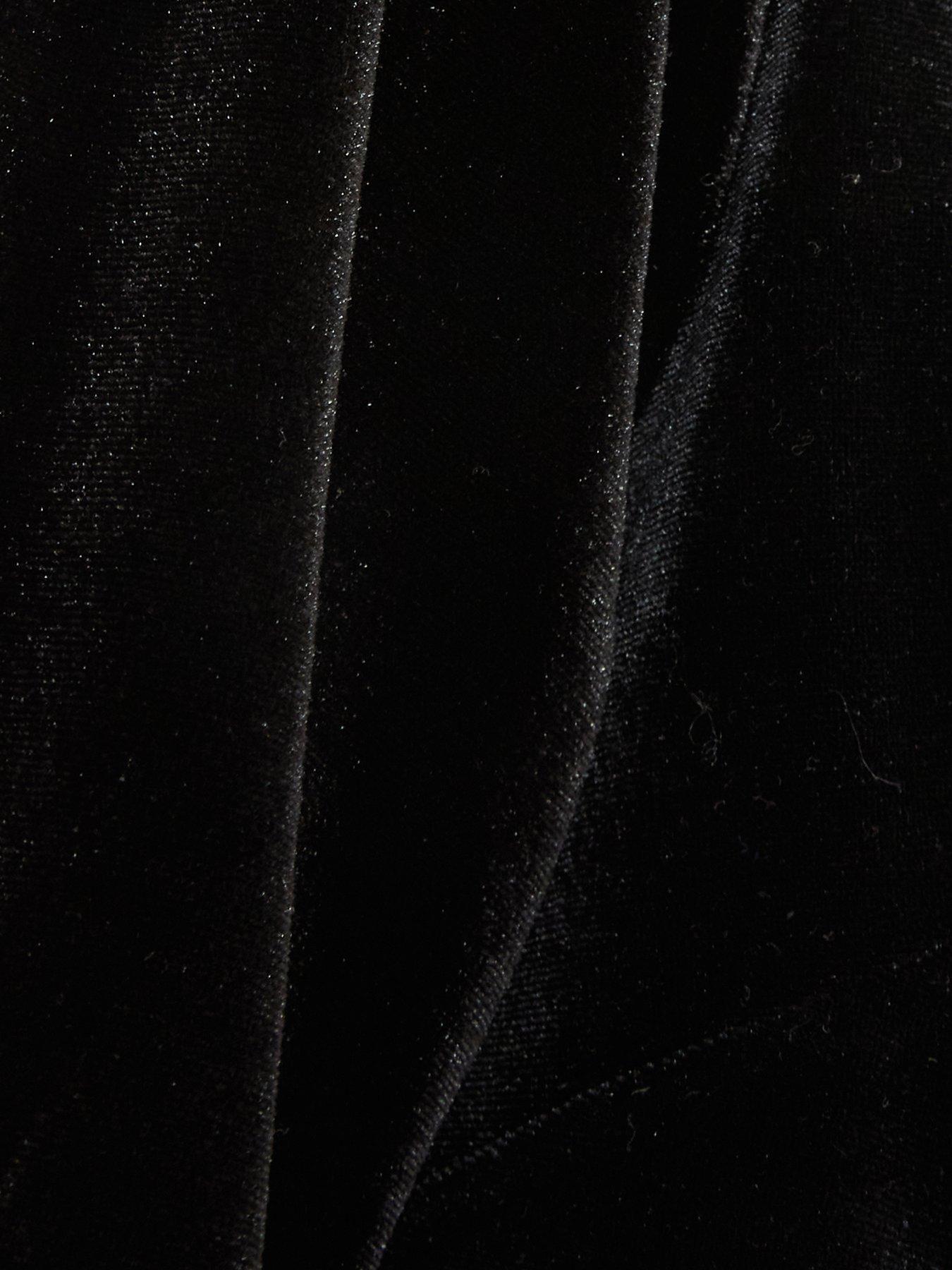 Image 6 of 6 of Quiz Black Velvet Cropped Blazer