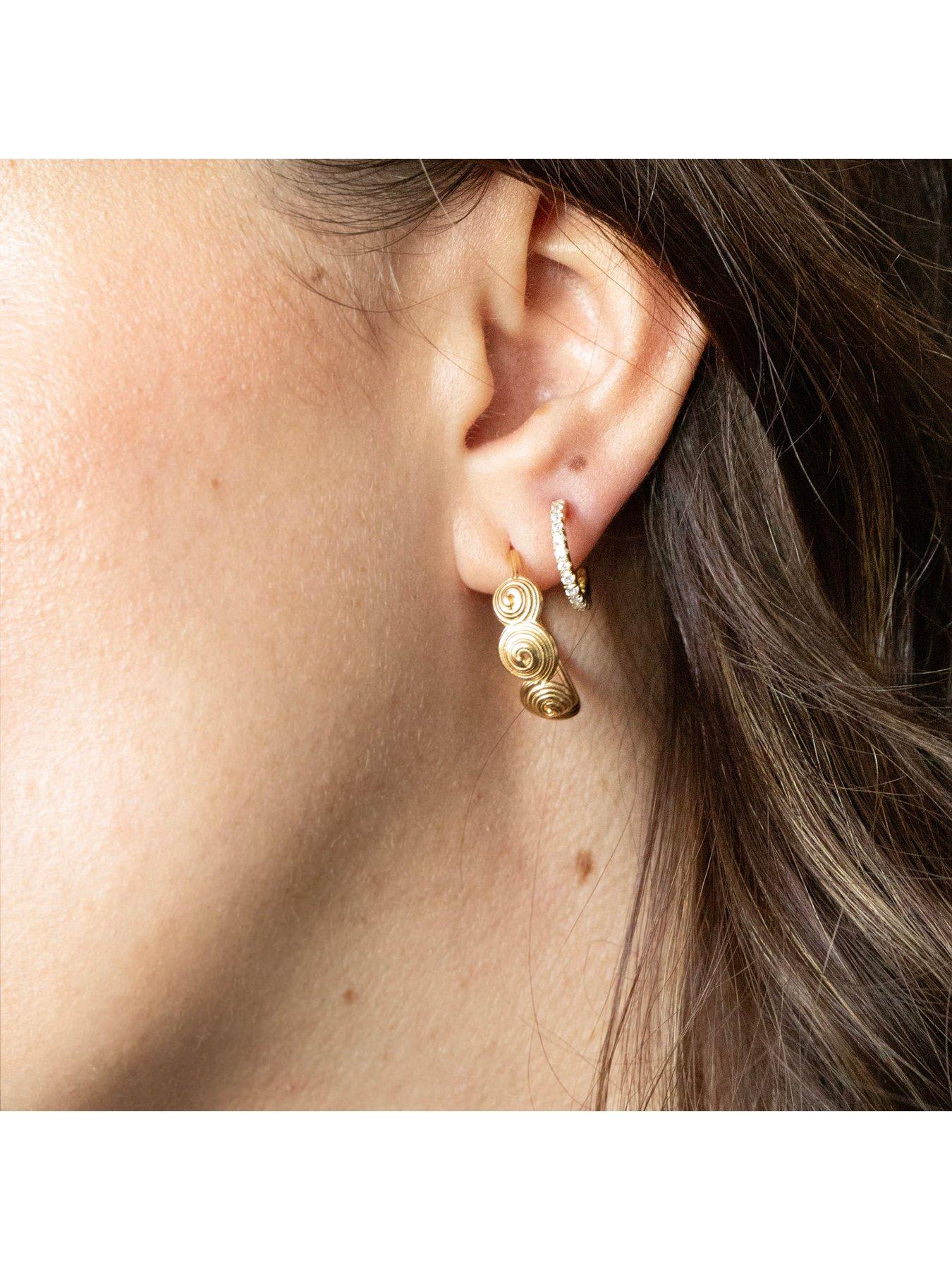 Image 2 of 6 of Seol + Gold 18ct Gold Plate Over Sterling Silver Spiral Shell Studs