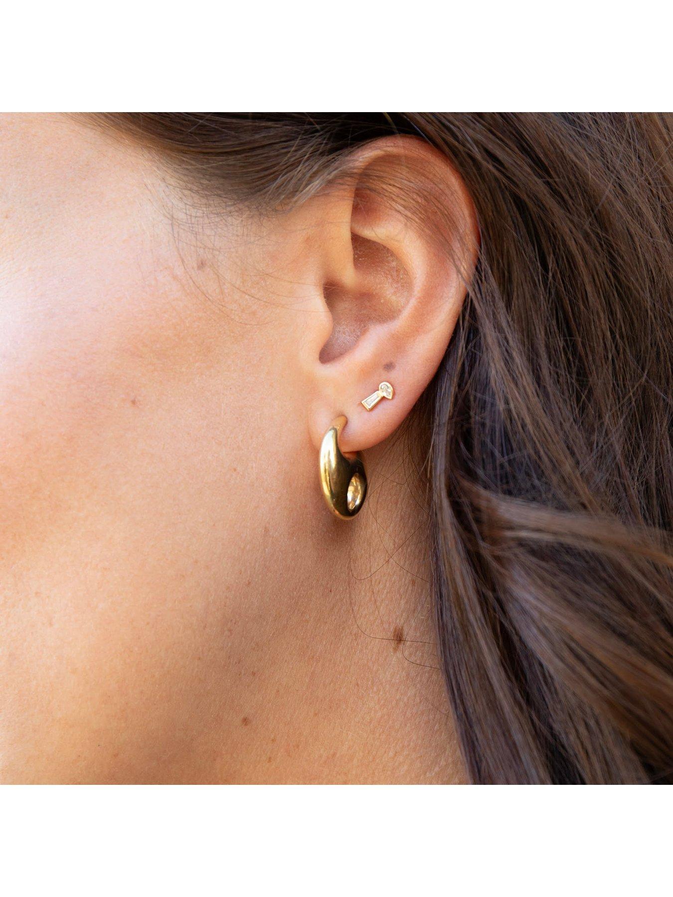 Image 5 of 5 of Seol + Gold 18ct Gold Plate Over Sterling Silver Mariner Link Studs