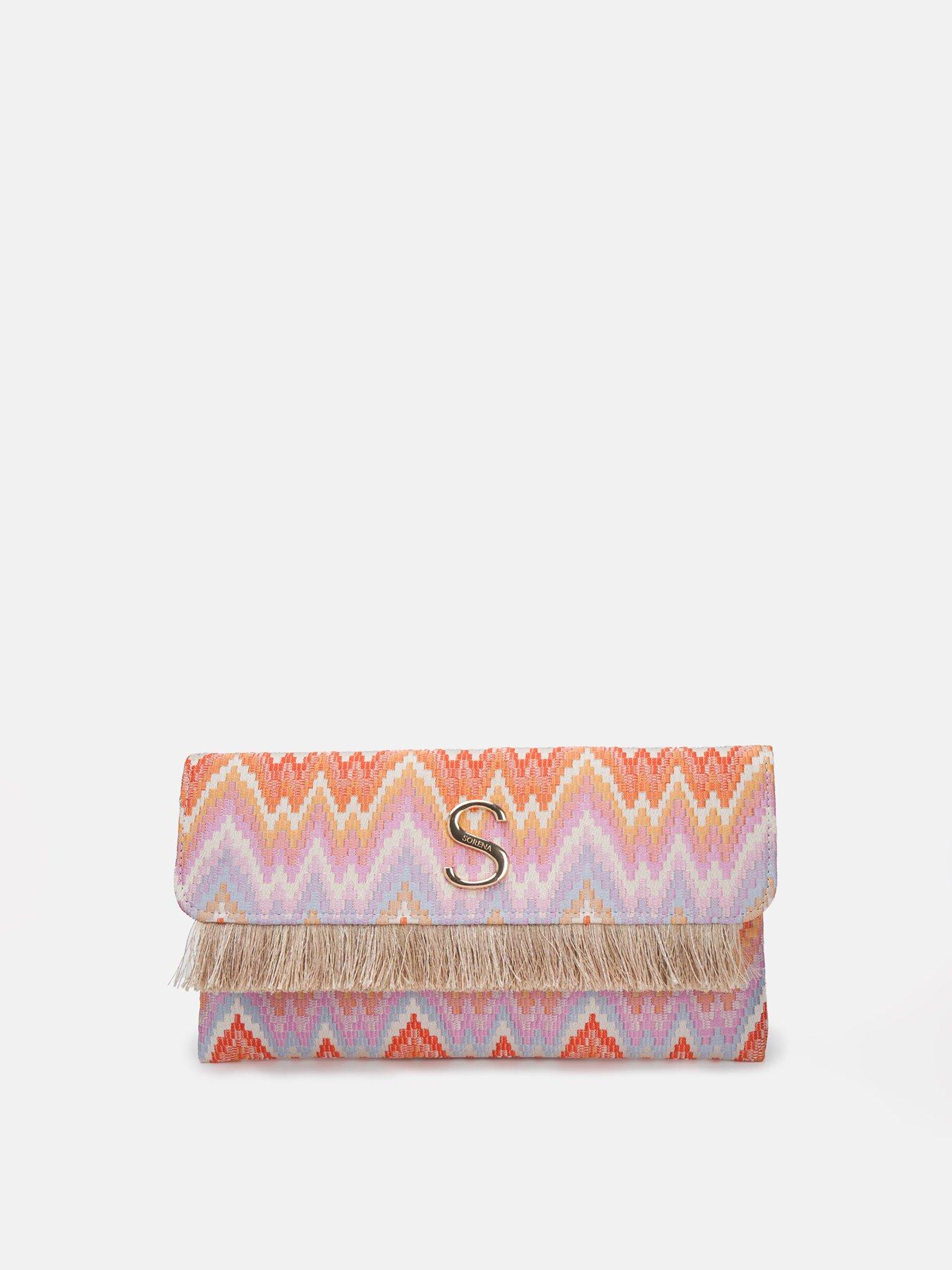  image of sorena-harites-clutch-caldera