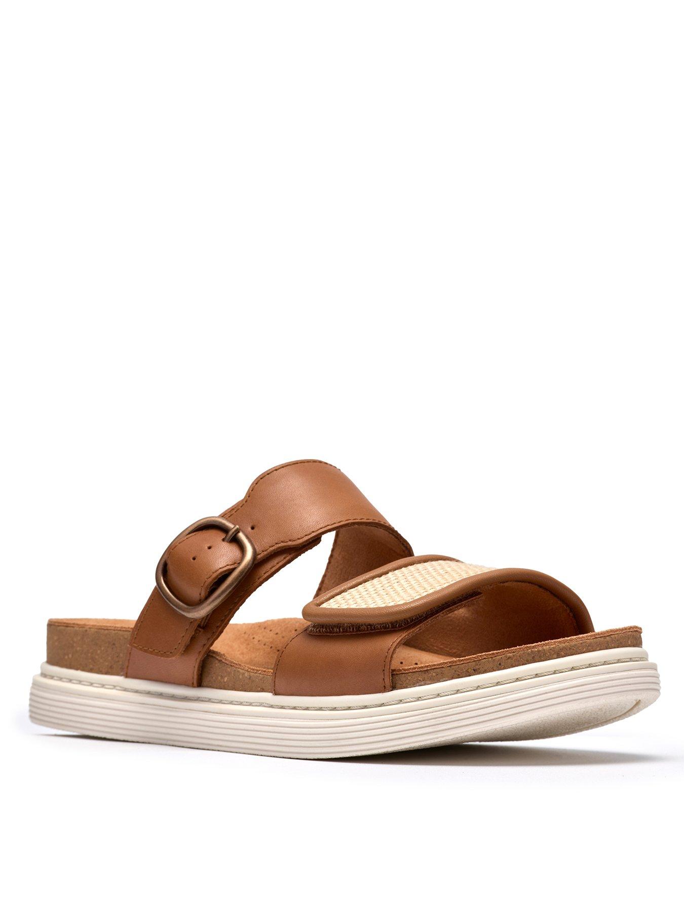 Image 2 of 6 of Clarks Arwell Step Sandals - Tan Leather