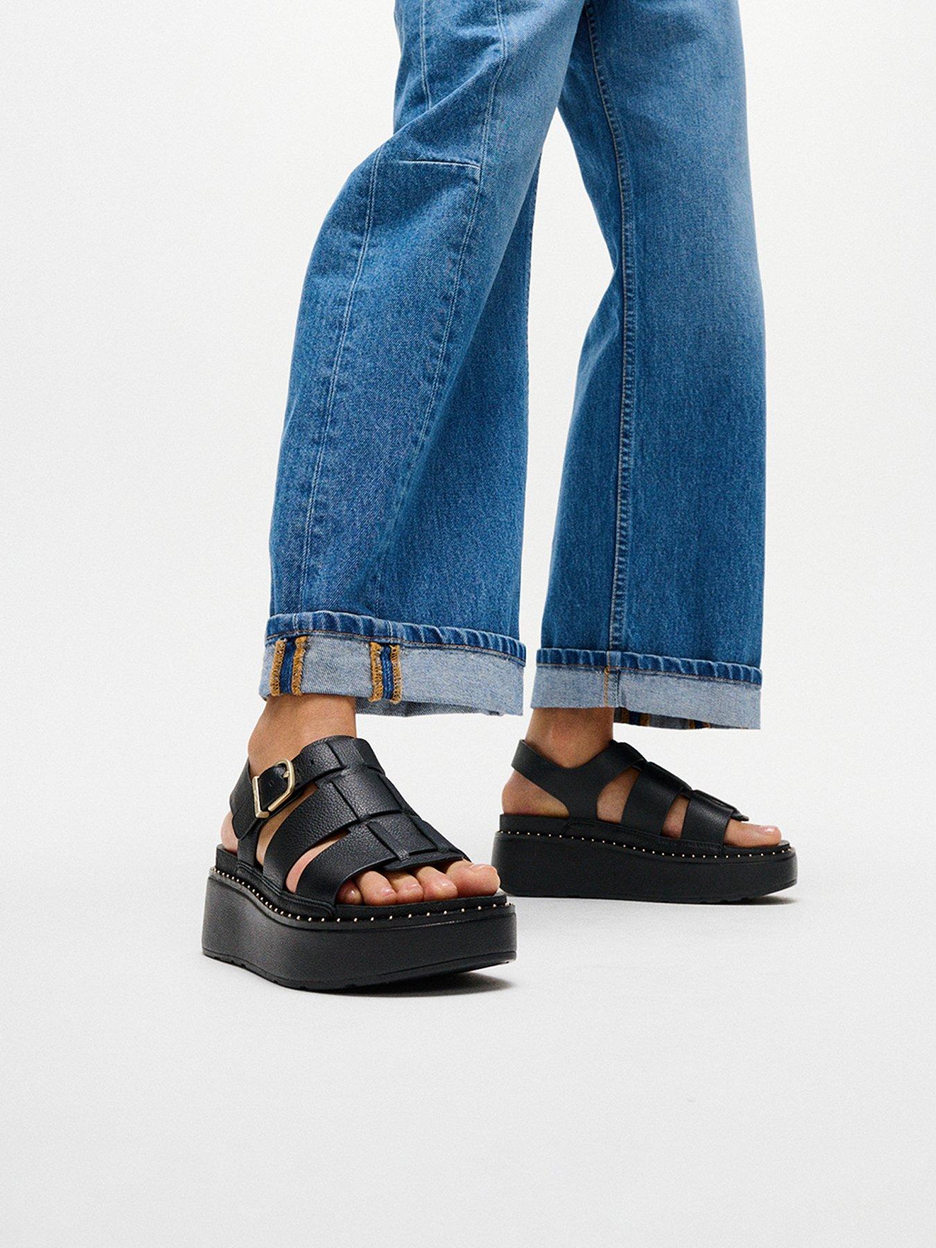 fitflop-gen-ff-max-tumbled-leather-fisherman-sandals-all-black