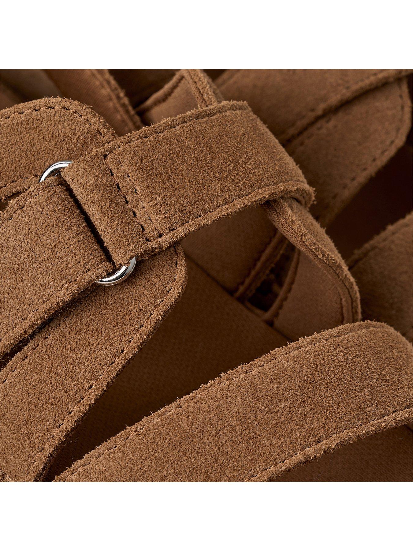 Image 7 of 7 of UGG W GOLDENSTAR GLEAM
