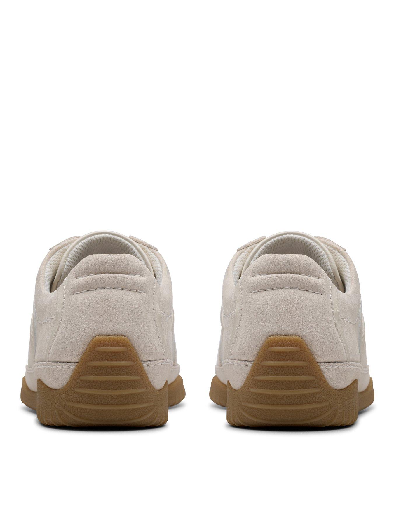  image of clarks-meridor-lo-trainer-off-white