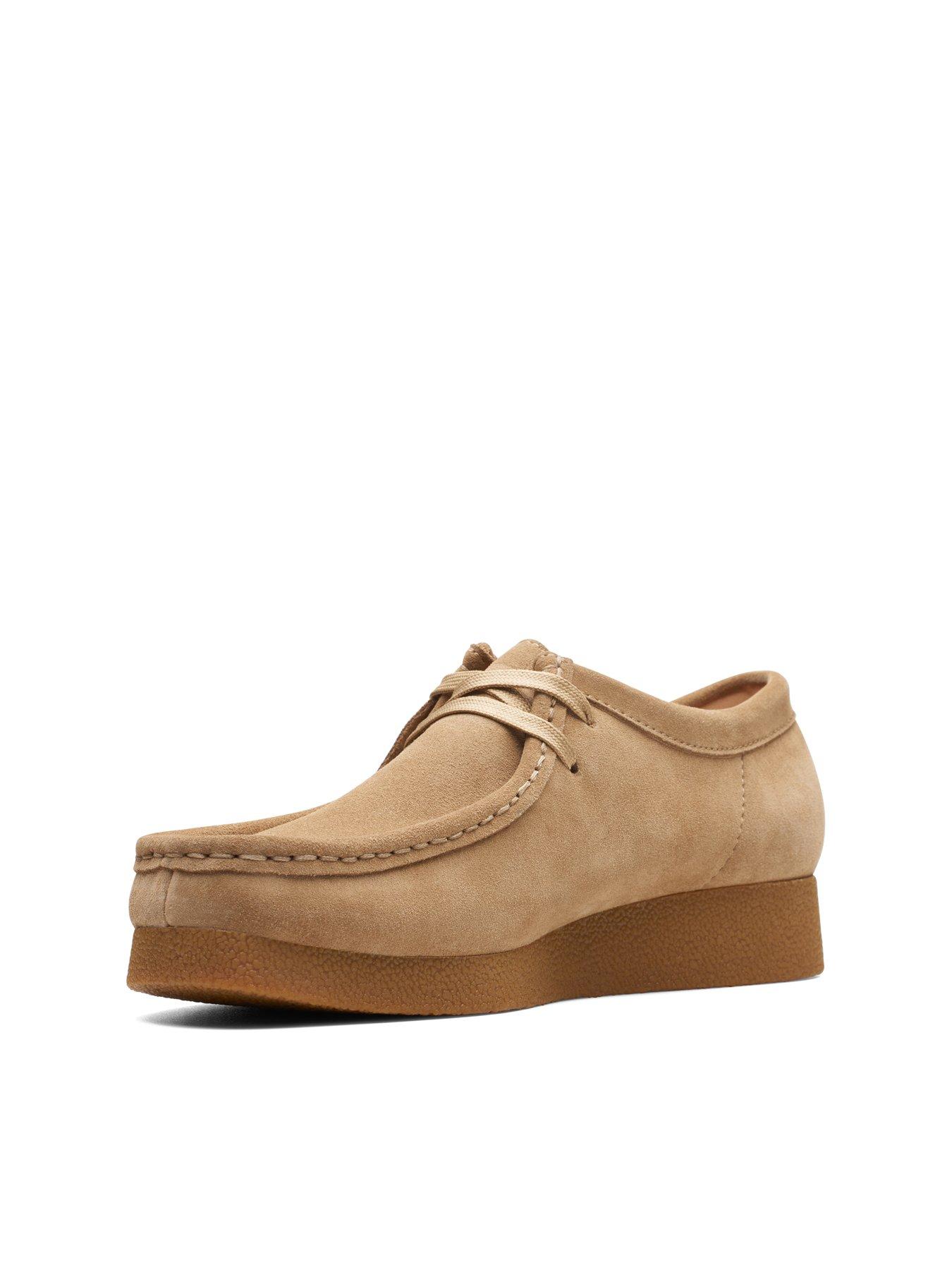 Image 6 of 7 of Clarks Wallabeeevosh Suede Shoe - Dark Sand