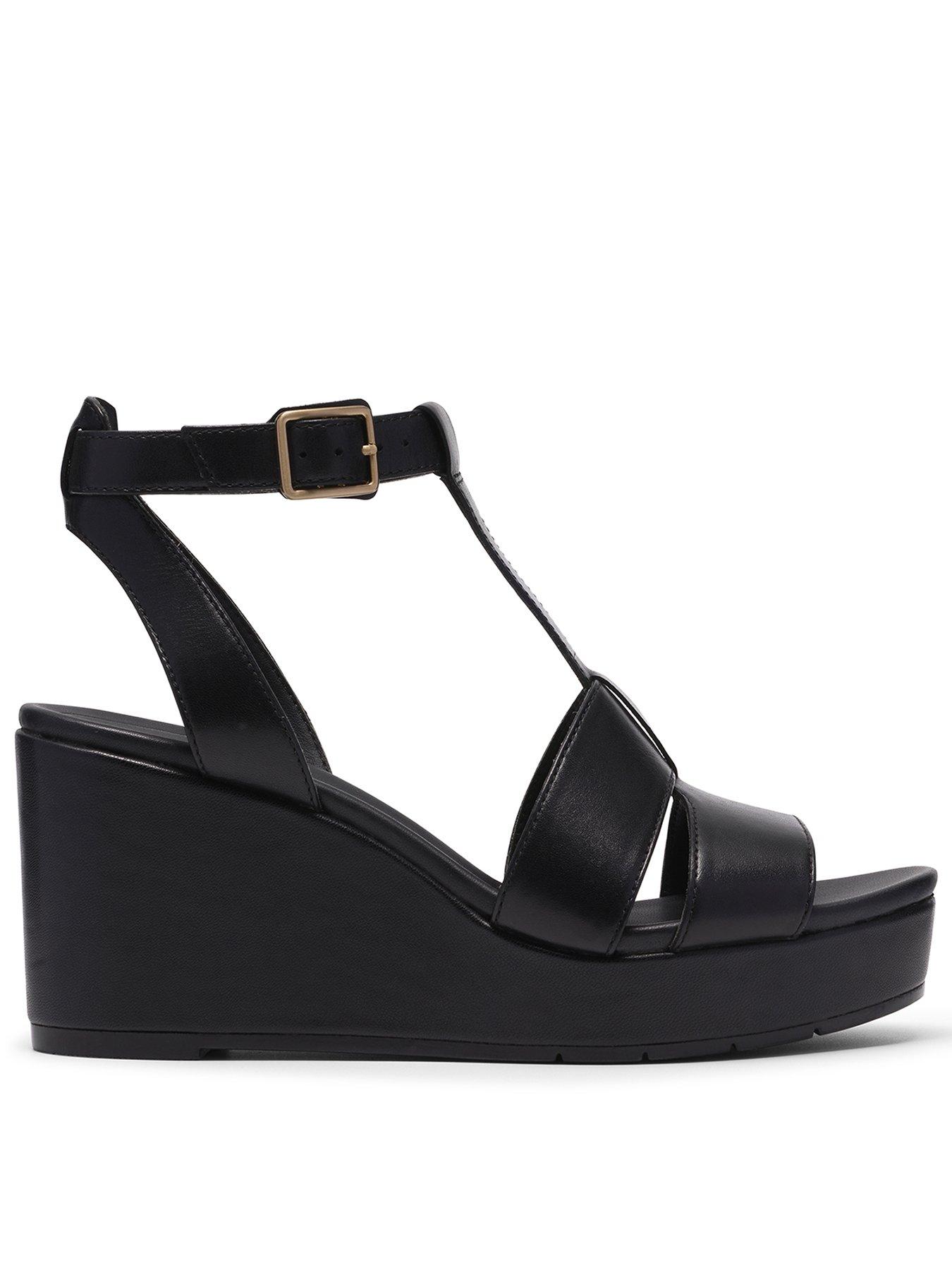Clarks Sabina Hope Wide Fit Sandals - Black Leather