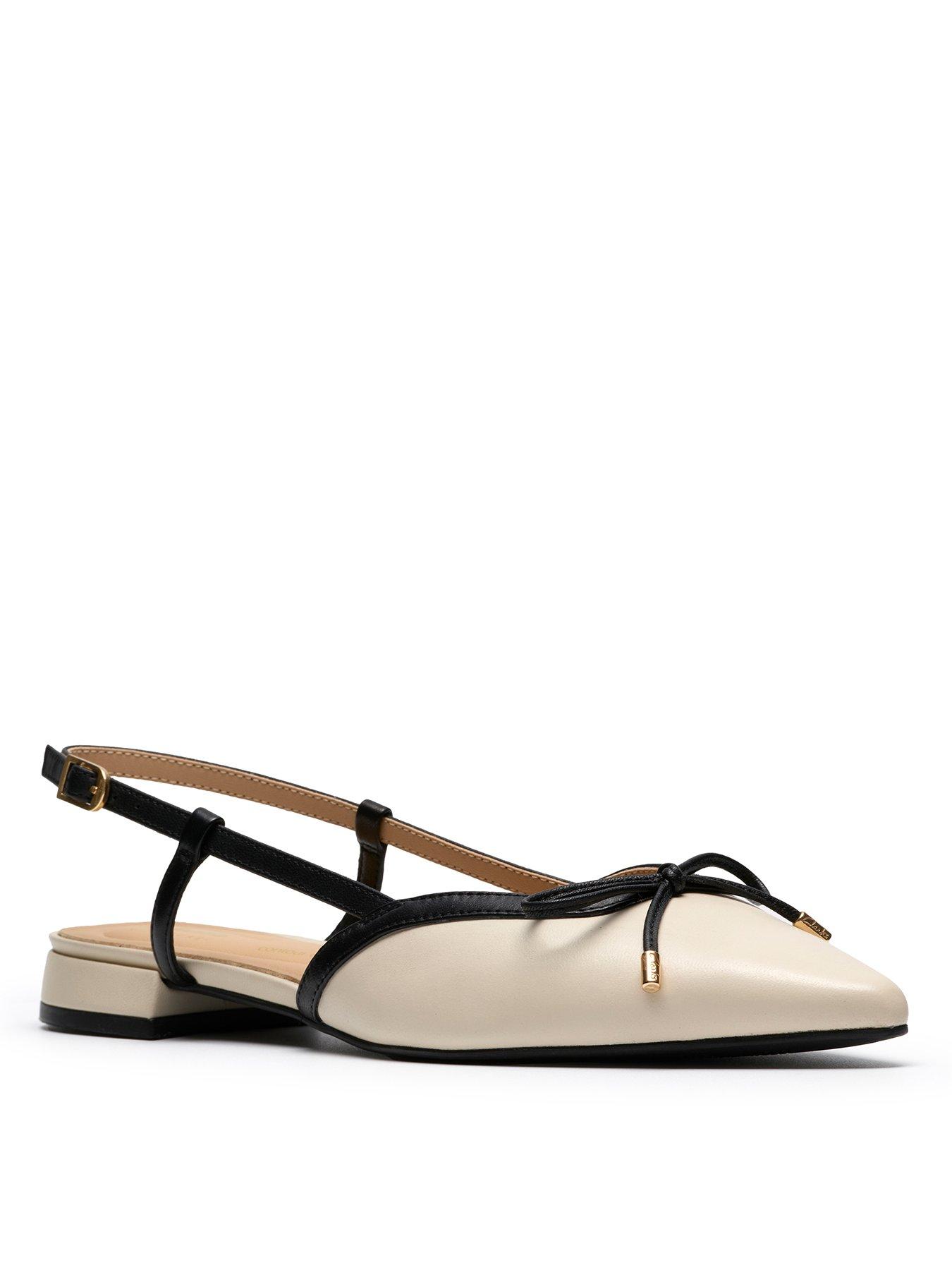 Image 2 of 6 of Clarks Sensa15 Bow Shoes - Cream Leather