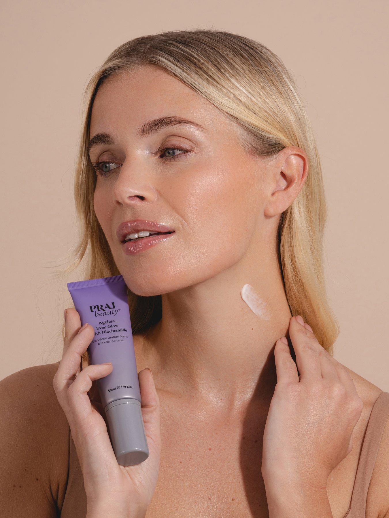  image of prai-ageless-even-glow-with-niacinamide-daily-moisturiser