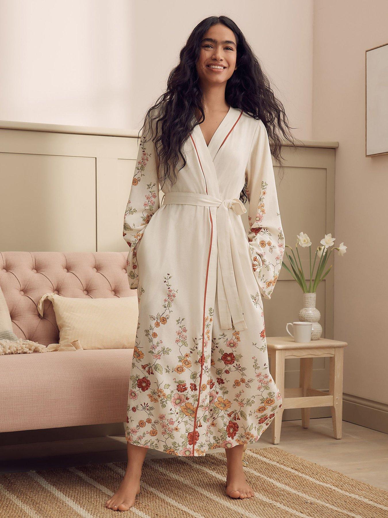 Laura Ashley Pennywell Robe - Cream