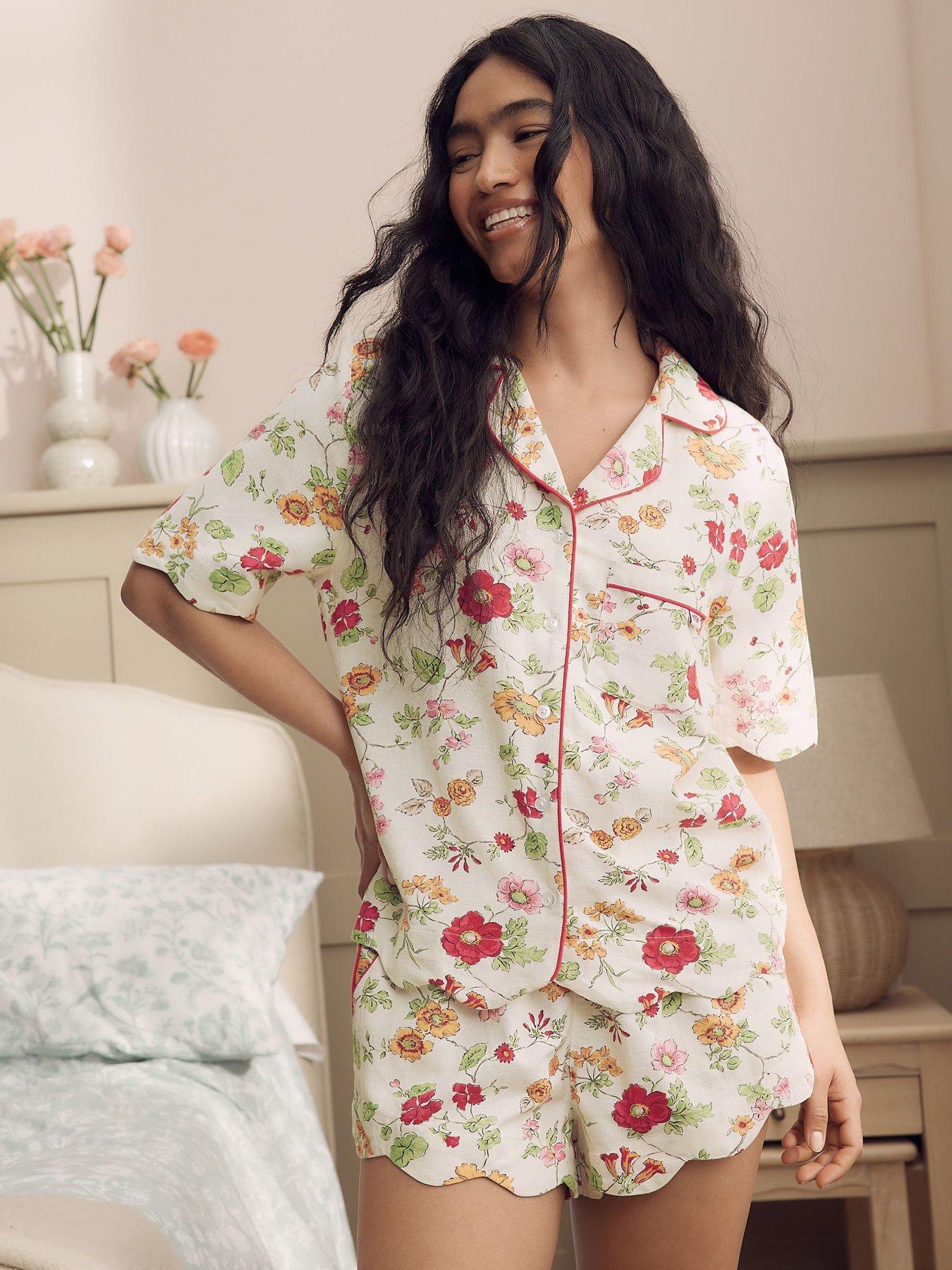 Image 1 of 7 of Laura Ashley Penny Woven Pyjama Set - Red