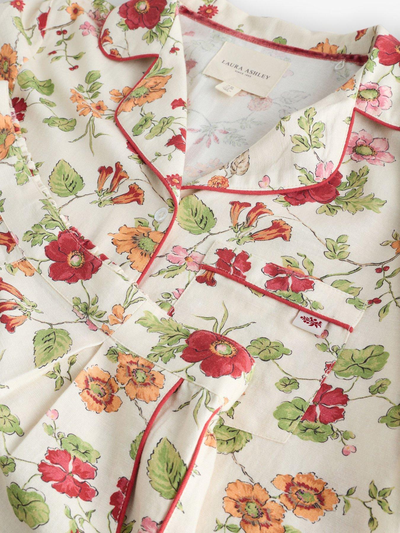 Image 6 of 7 of Laura Ashley Penny Woven Pyjama Set - Red