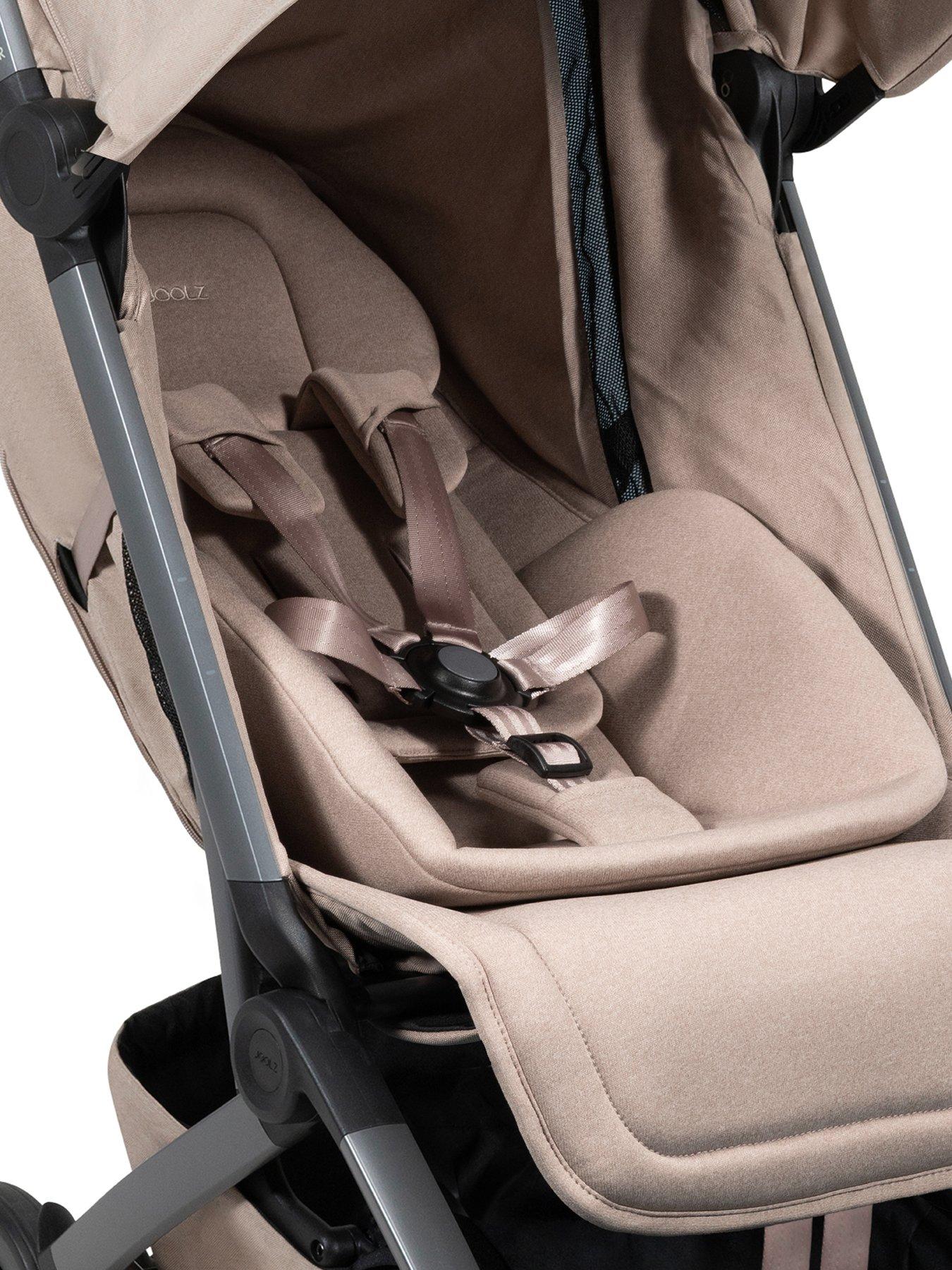  image of joolz-aerday5-newborn-insert-sandy-taupe