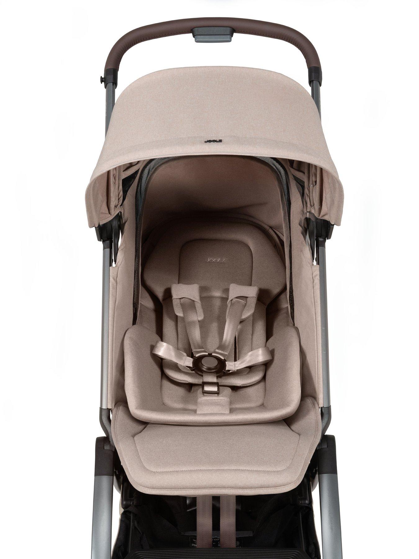  image of joolz-aerday5-newborn-insert-sandy-taupe