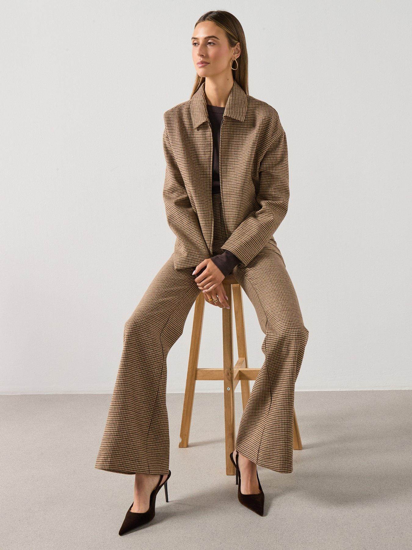 Image 4 of 6 of Mango Houndstooth Straight Cut Trousers - Brown