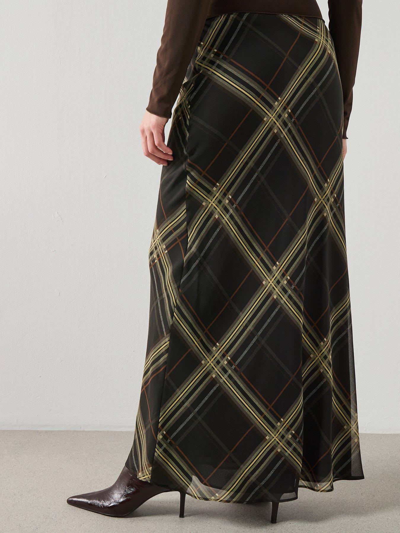 Image 2 of 6 of Mango Checked Long Skirt - Black