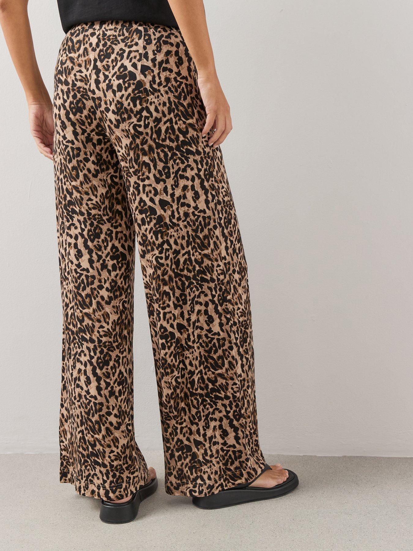 Image 2 of 6 of The Very Collection Printed Wide Leg Stretch Trouser