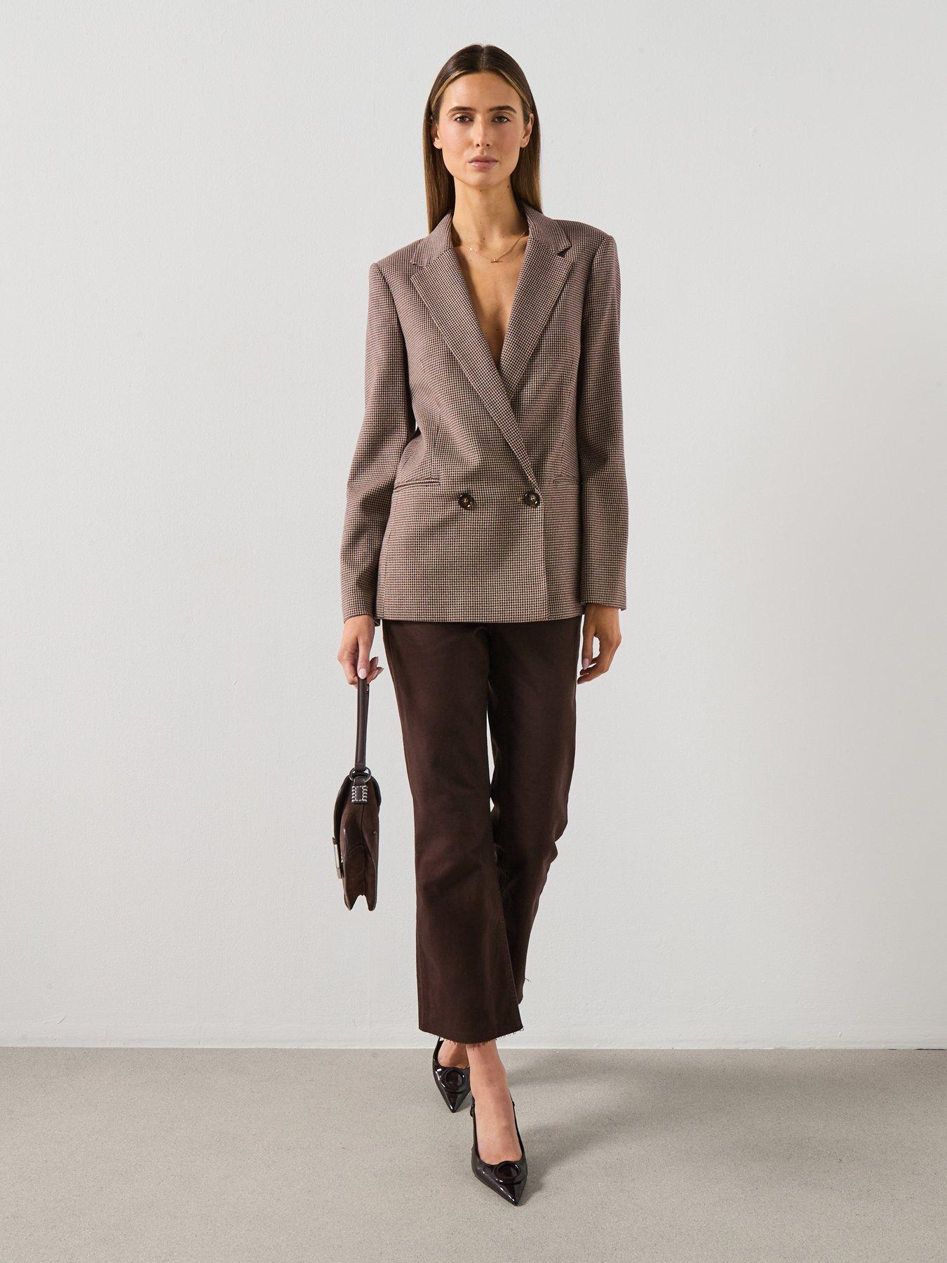 Image 3 of 6 of Mango Sienna Flared Cropped Jeans - Brown