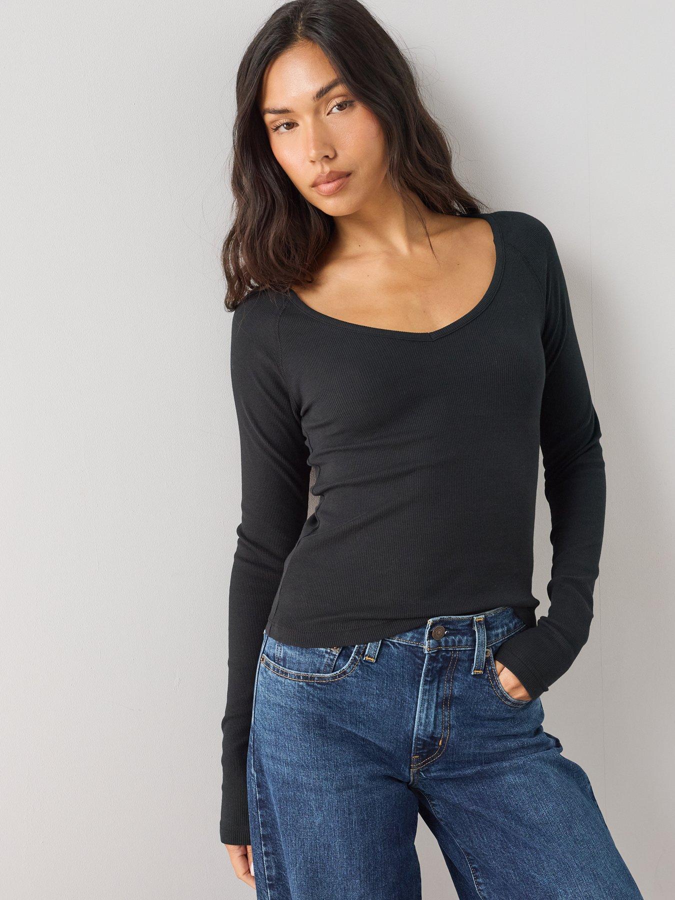 Image 5 of 7 of The Very Collection Deep V Neck Raglan T-Shirt - Black