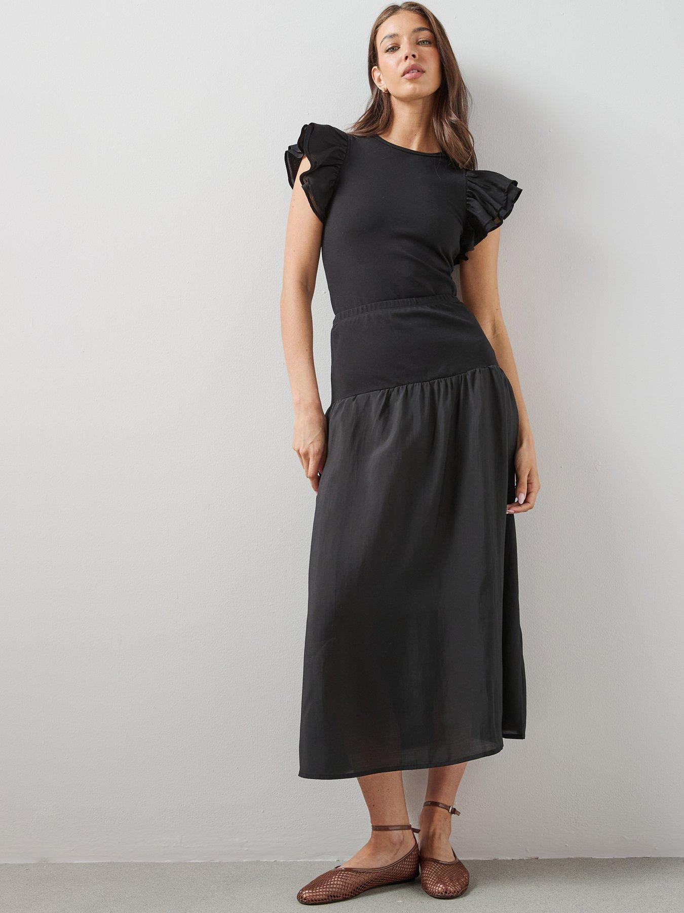 Image 5 of 6 of The Very Collection Drop Hem Maxi Skirt Co-Ord - Black
