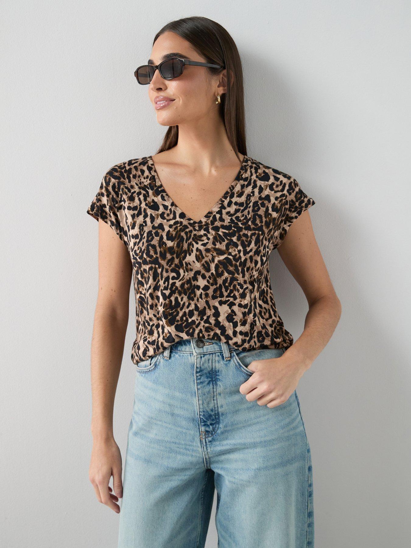 The Very Collection Relaxed V-neck Drapy T-shirt - Multi