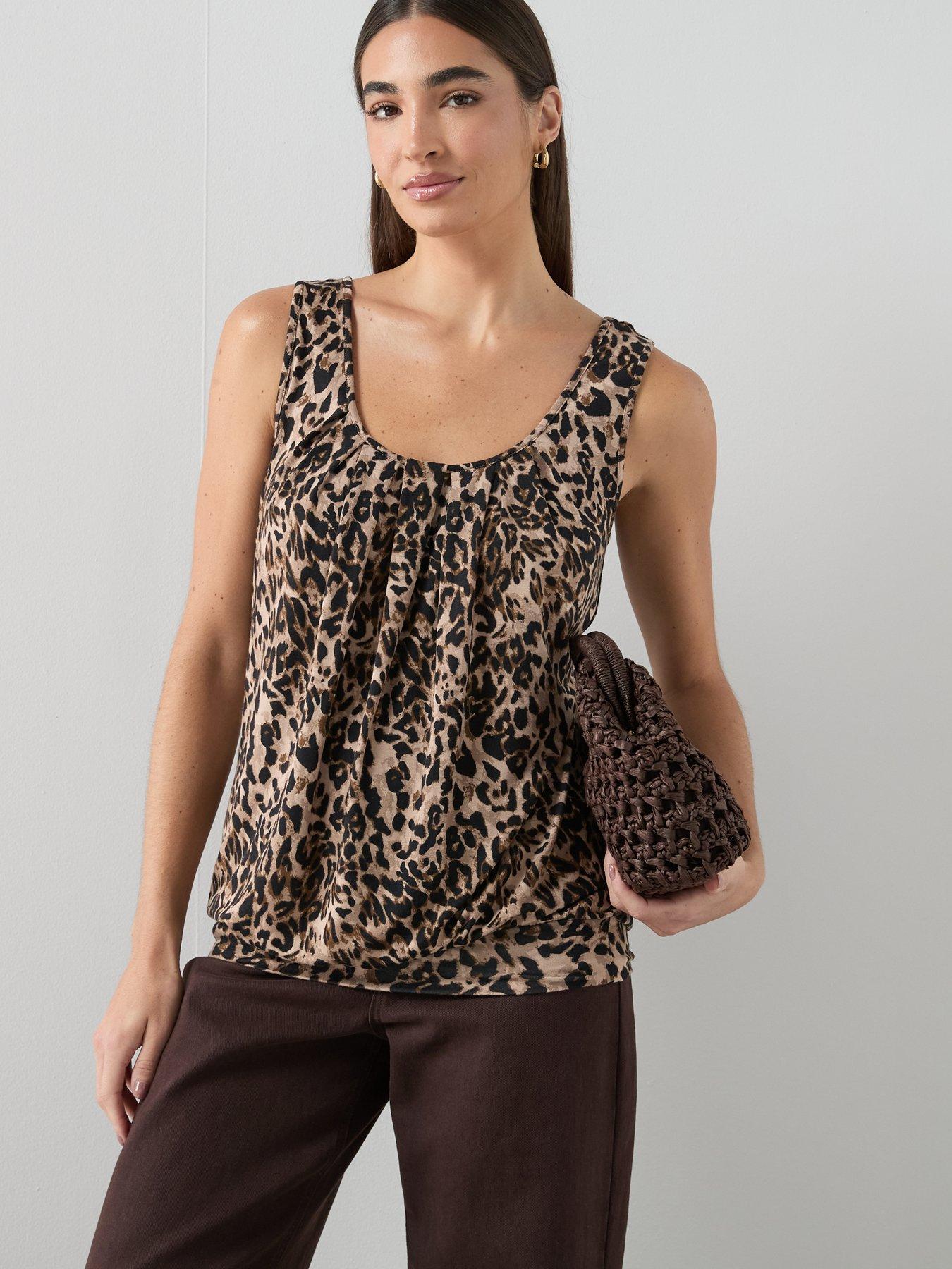 Image 6 of 6 of The Very Collection Printed Stretch Bubble Hem Vest