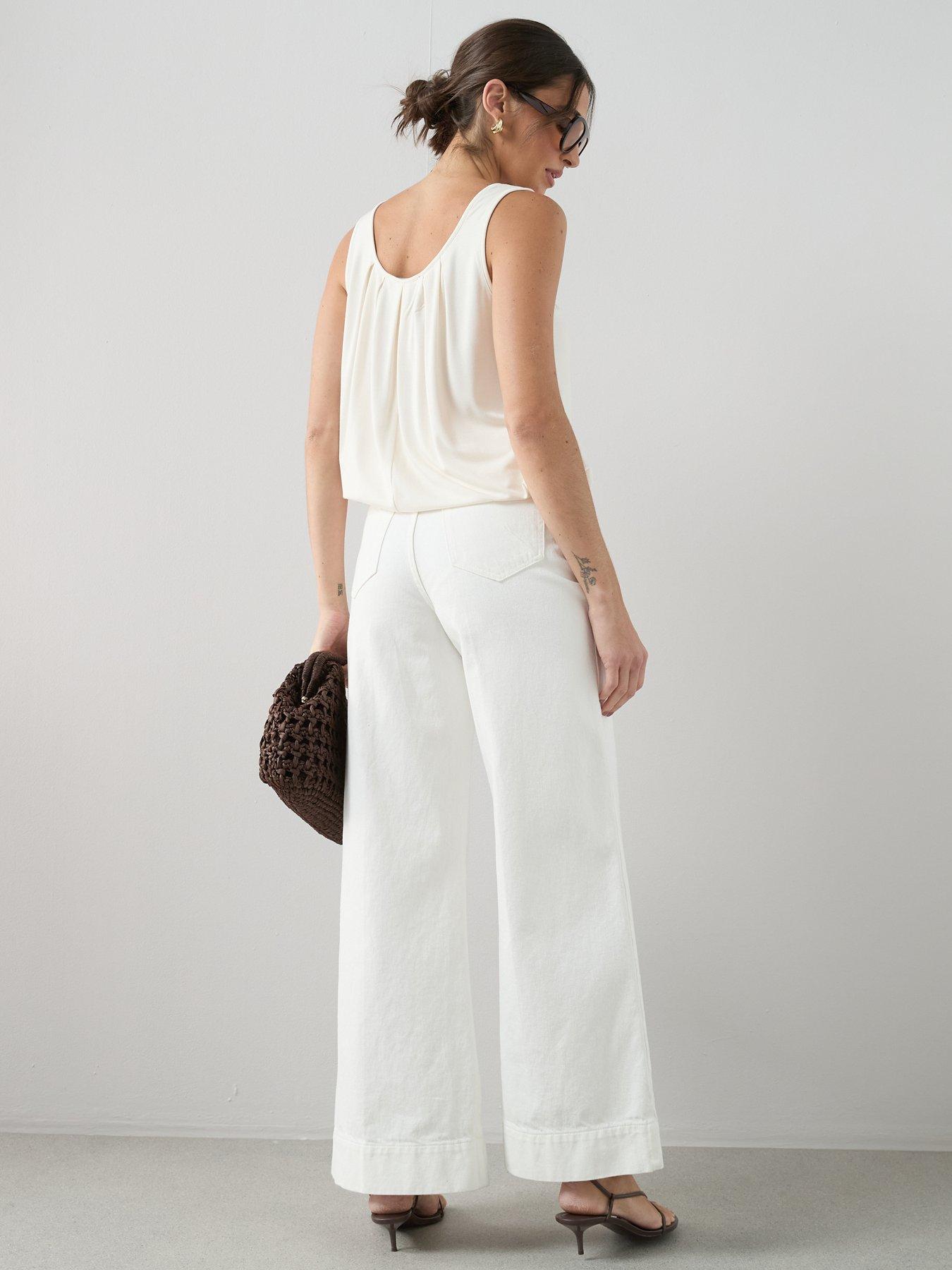 Image 6 of 6 of The Very Collection Stretch Bubble Hem Vest