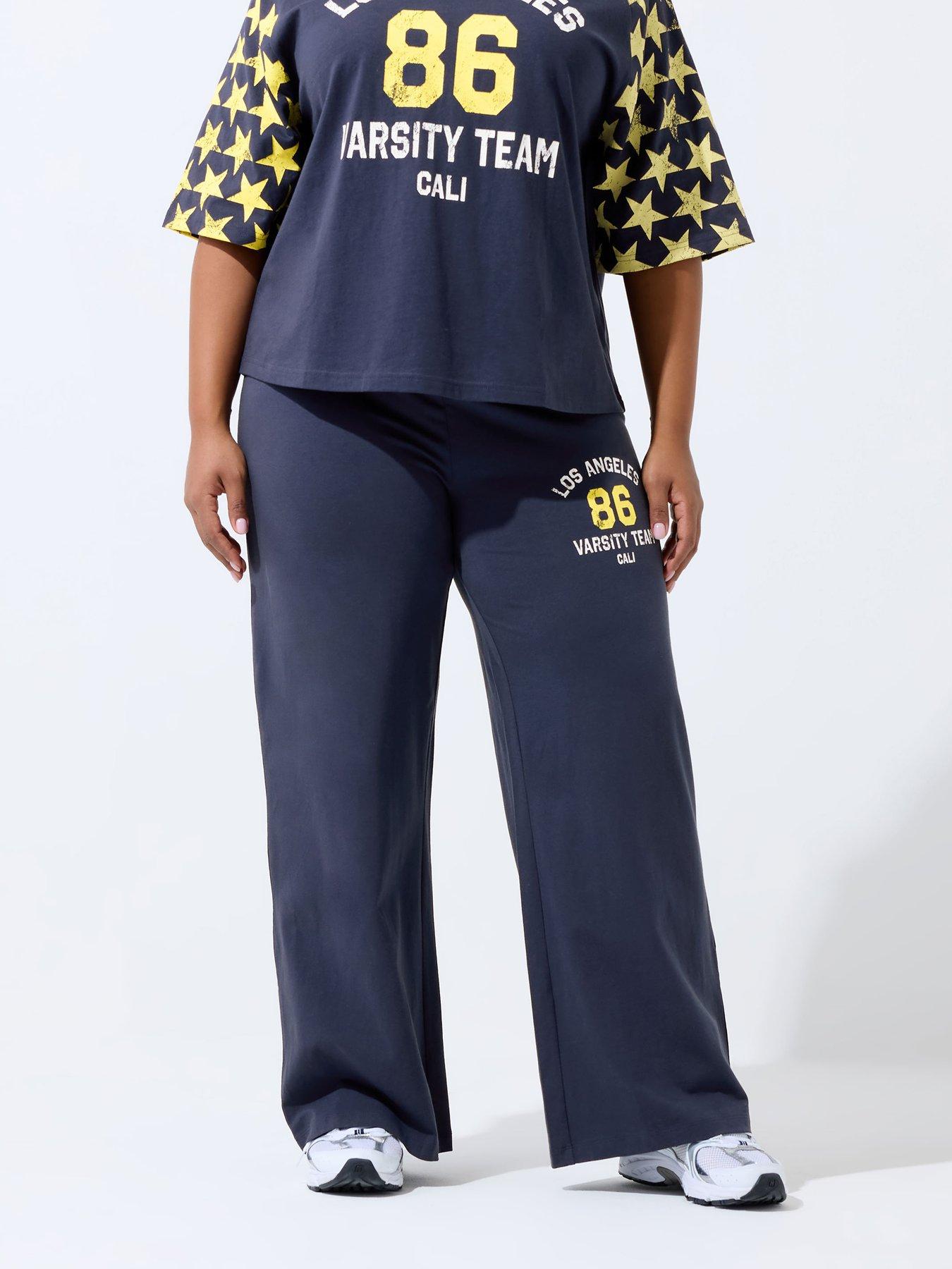 front image of yours-curve-86-print-straight-leg-legging