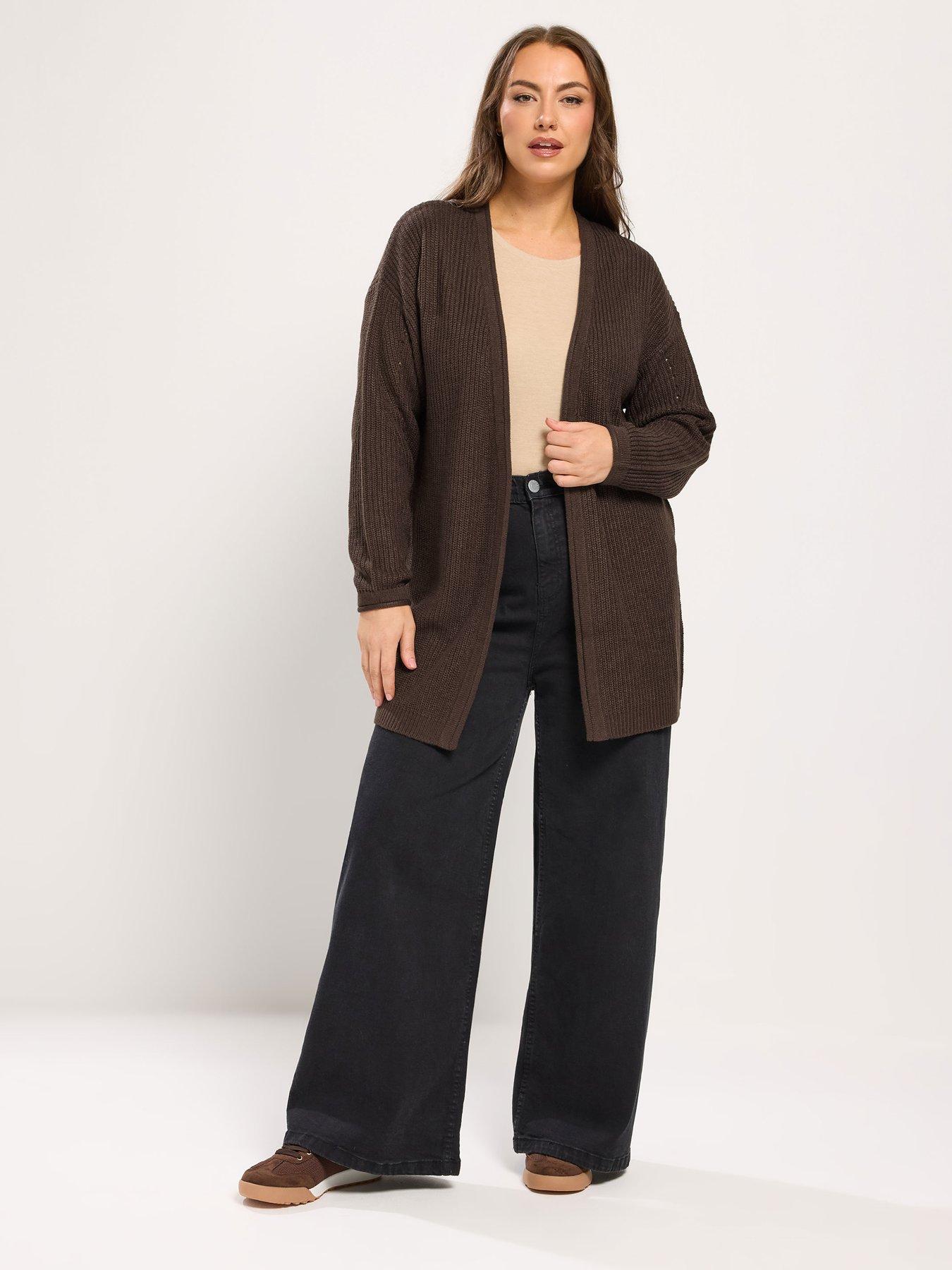 Image 3 of 5 of Yours Curve Essential Knitted Cardigan