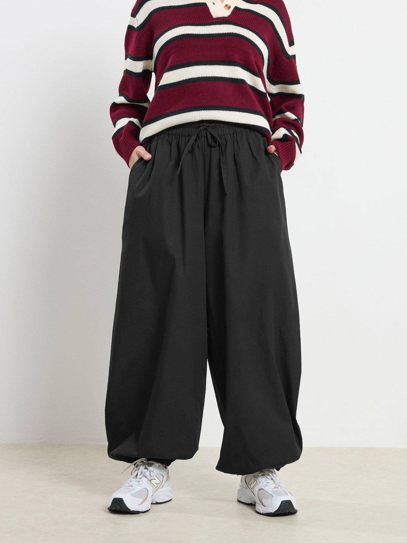 Image 1 of 4 of PixieGirl Petite Poplin Cuffed Balloon Trousers - Black