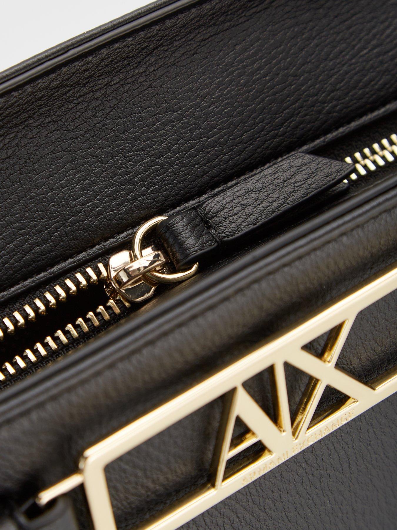 Image 4 of 4 of Armani Exchange Polly Shopping M - Black