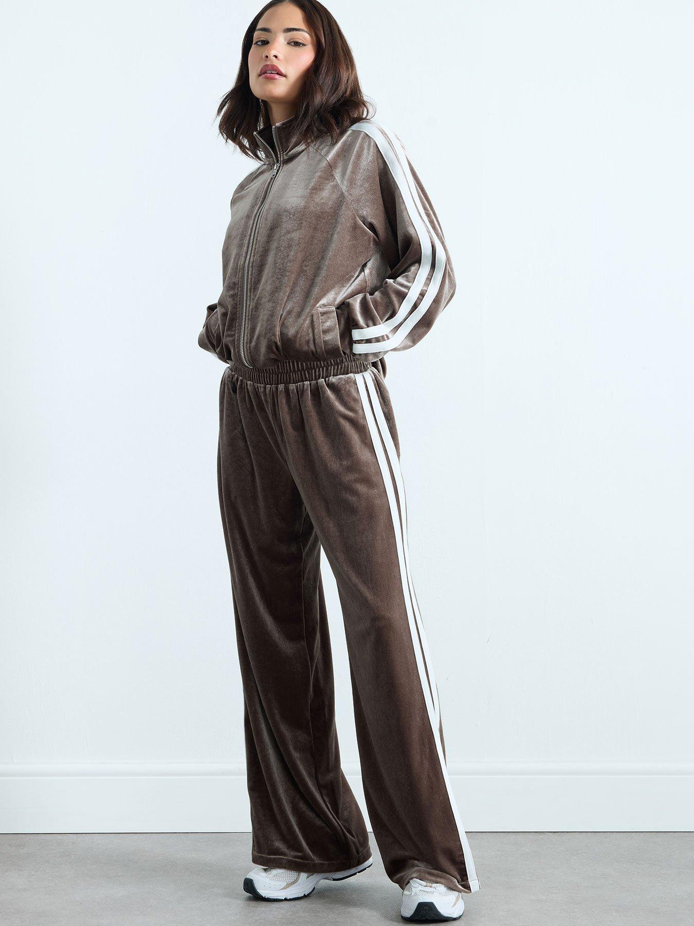 Image 1 of 4 of PixieGirl Petite Velour Stripe Jogger - Brown