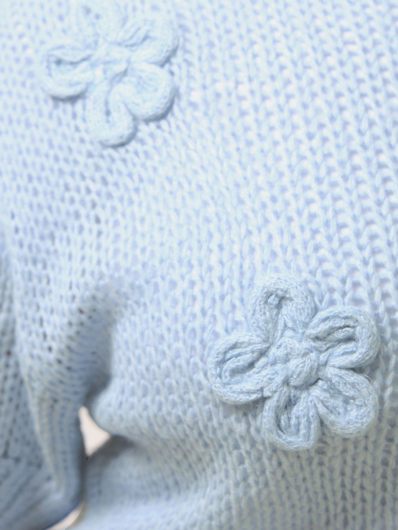 Image 4 of 5 of Yours Curve Long Sleeve Floral Jumper