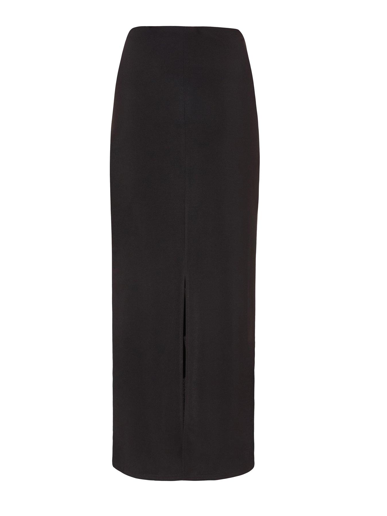 Image 5 of 6 of Quiz Black Corsage Maxi Skirt