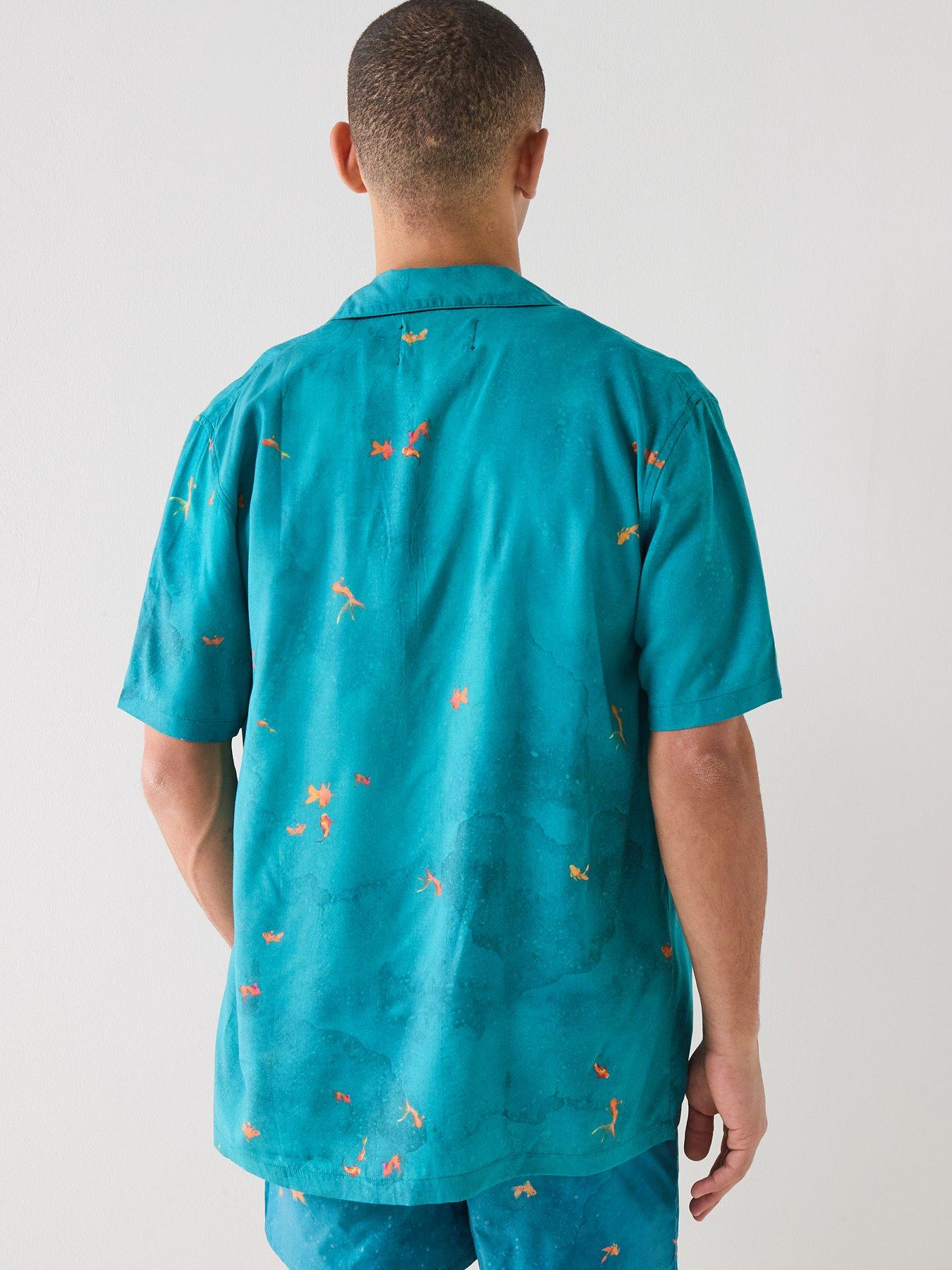Image 2 of 6 of Lyle & Scott Goldfish Resort Shirt - Teal - Blue