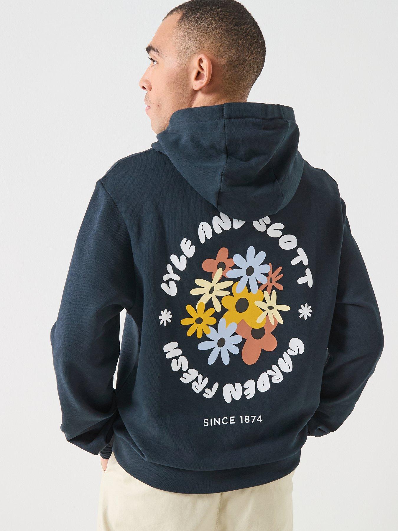 Image 5 of 6 of Lyle & Scott Nature Graphic Pullover Hoodie - Navy