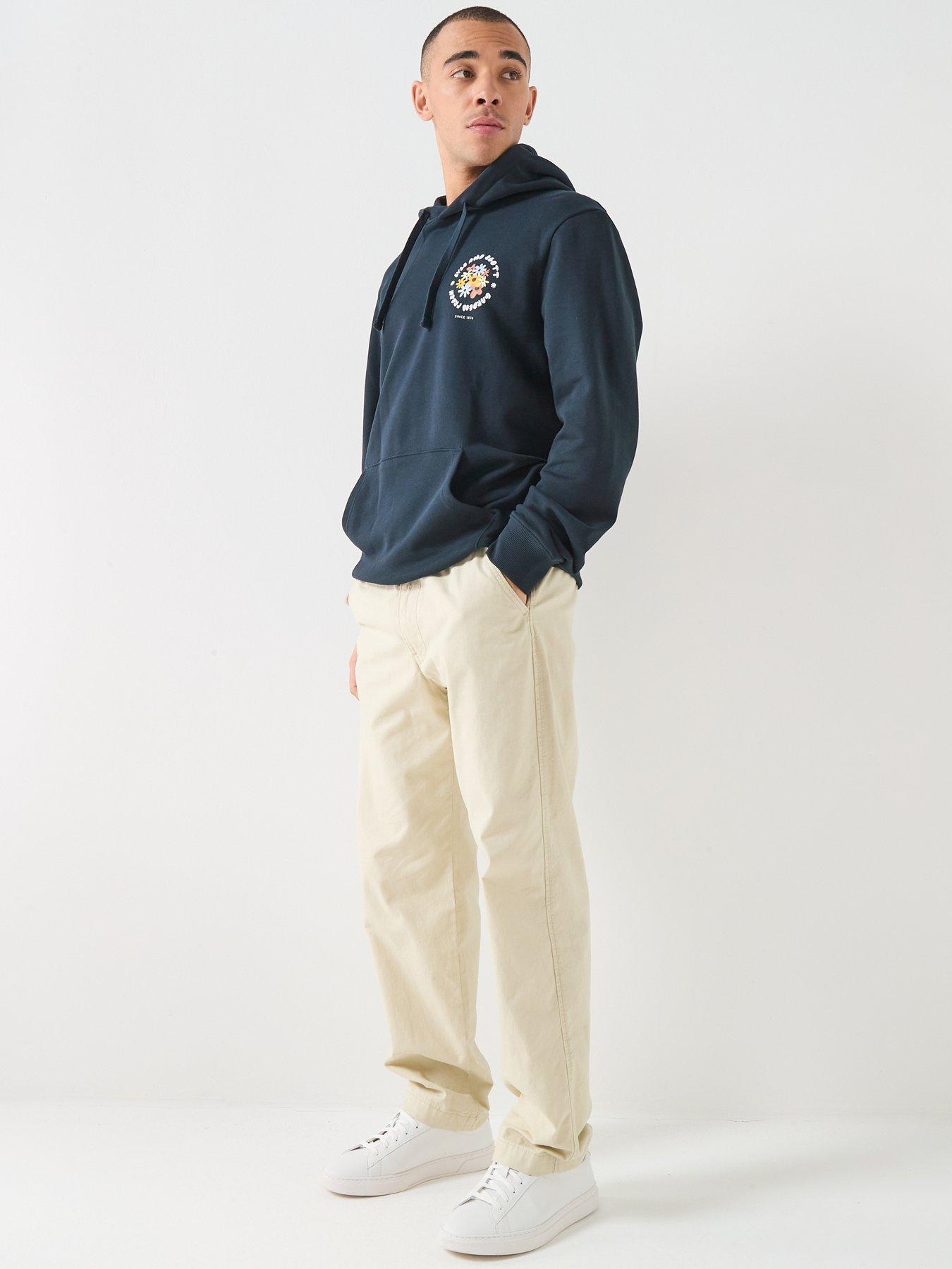 Image 6 of 6 of Lyle & Scott Nature Graphic Pullover Hoodie - Navy