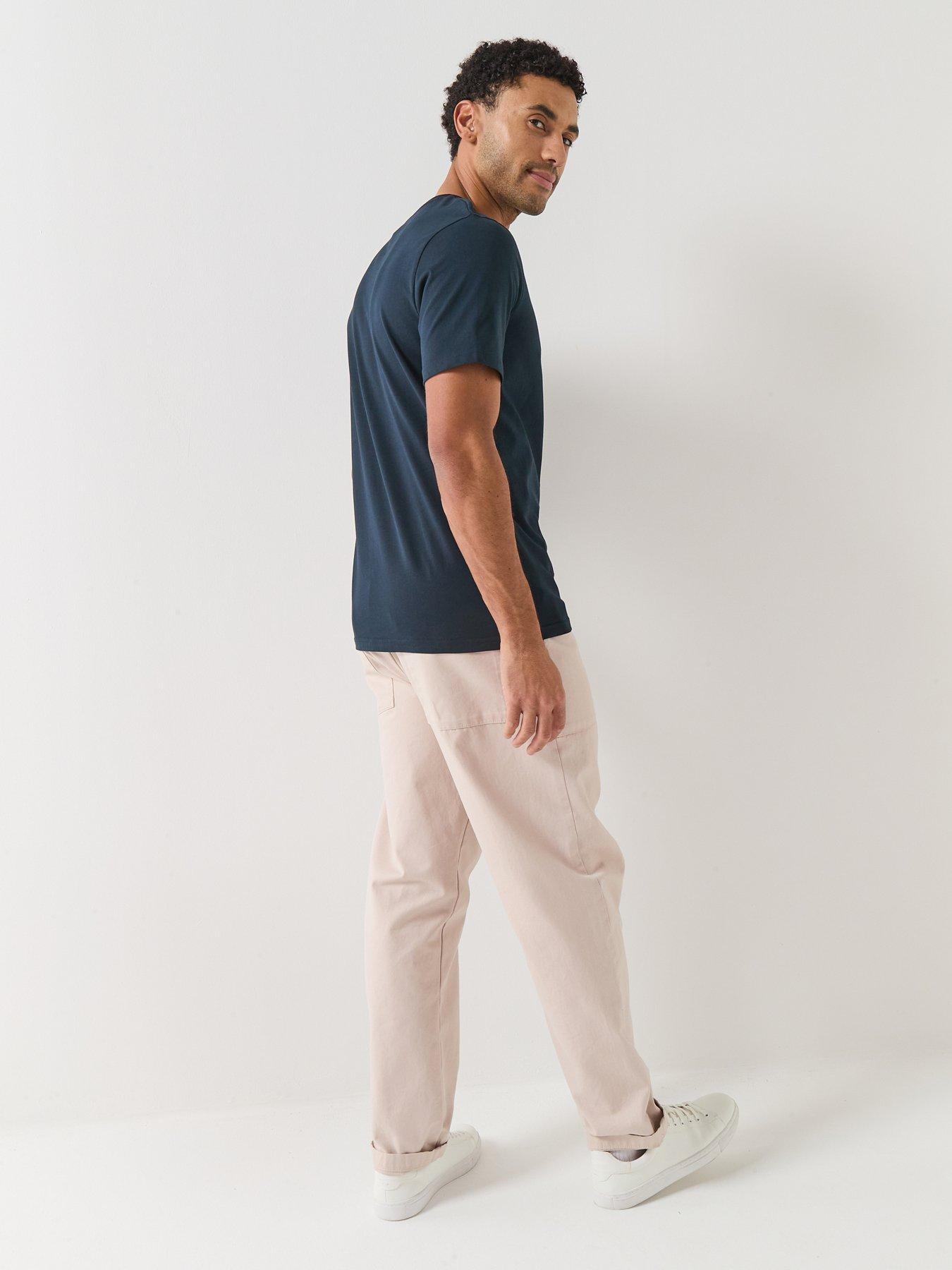 Image 2 of 4 of Lyle & Scott Essentials Plain T-Shirt - Navy