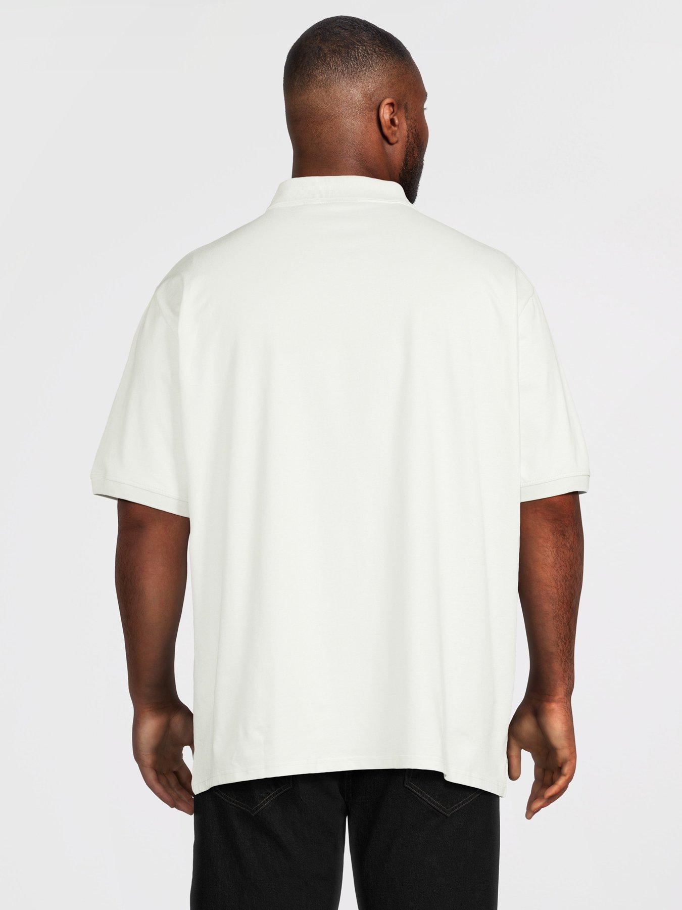 Image 2 of 5 of Lyle & Scott Big Tall Plain Polo Shirt&nbsp;- Light Blue