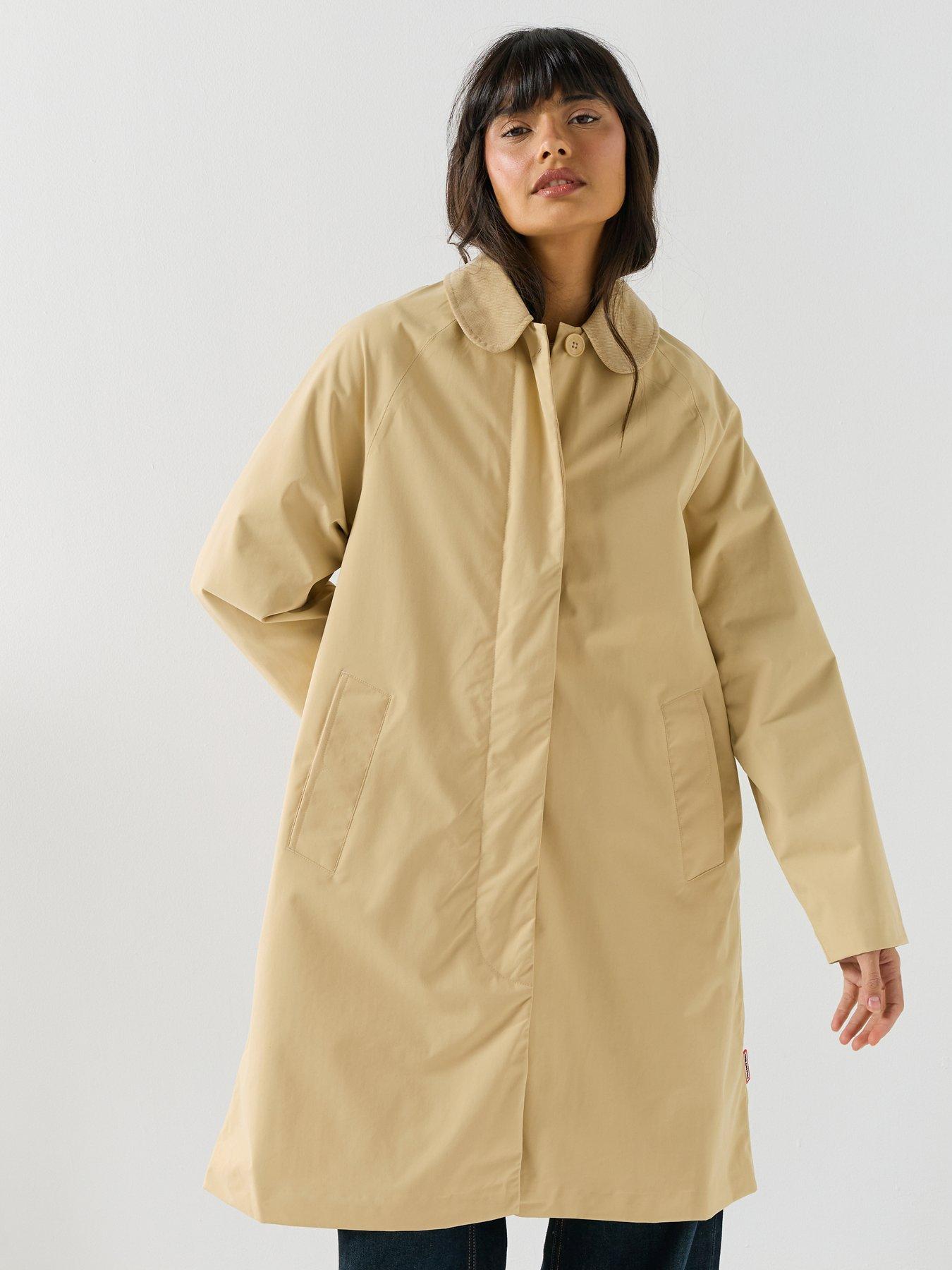 front image of hunter-original-rain-mac-coat-warm-sand