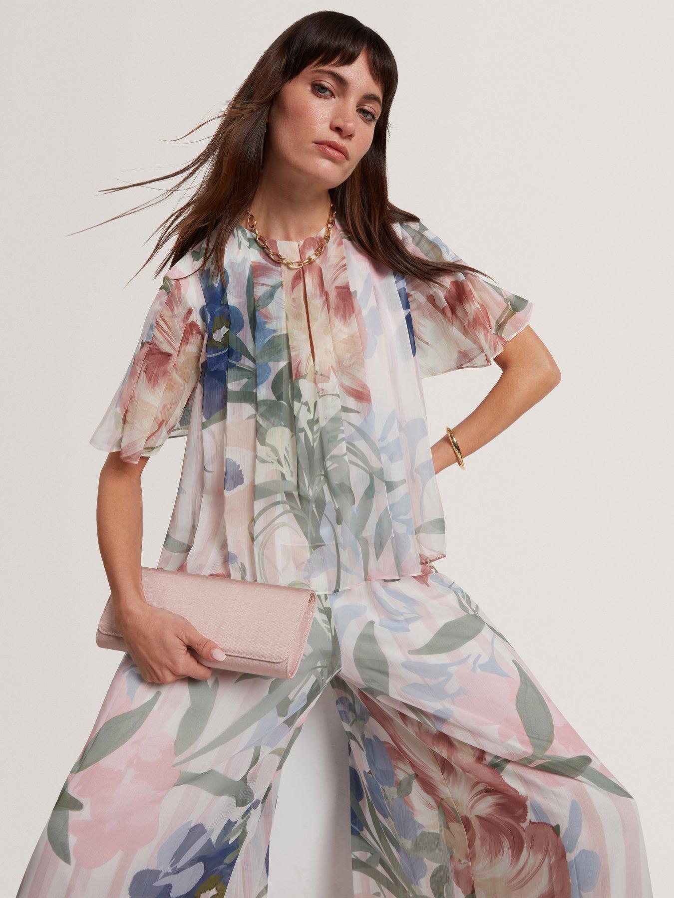 Image 3 of 6 of Ted Baker Printed Wide Leg Pleated Trous