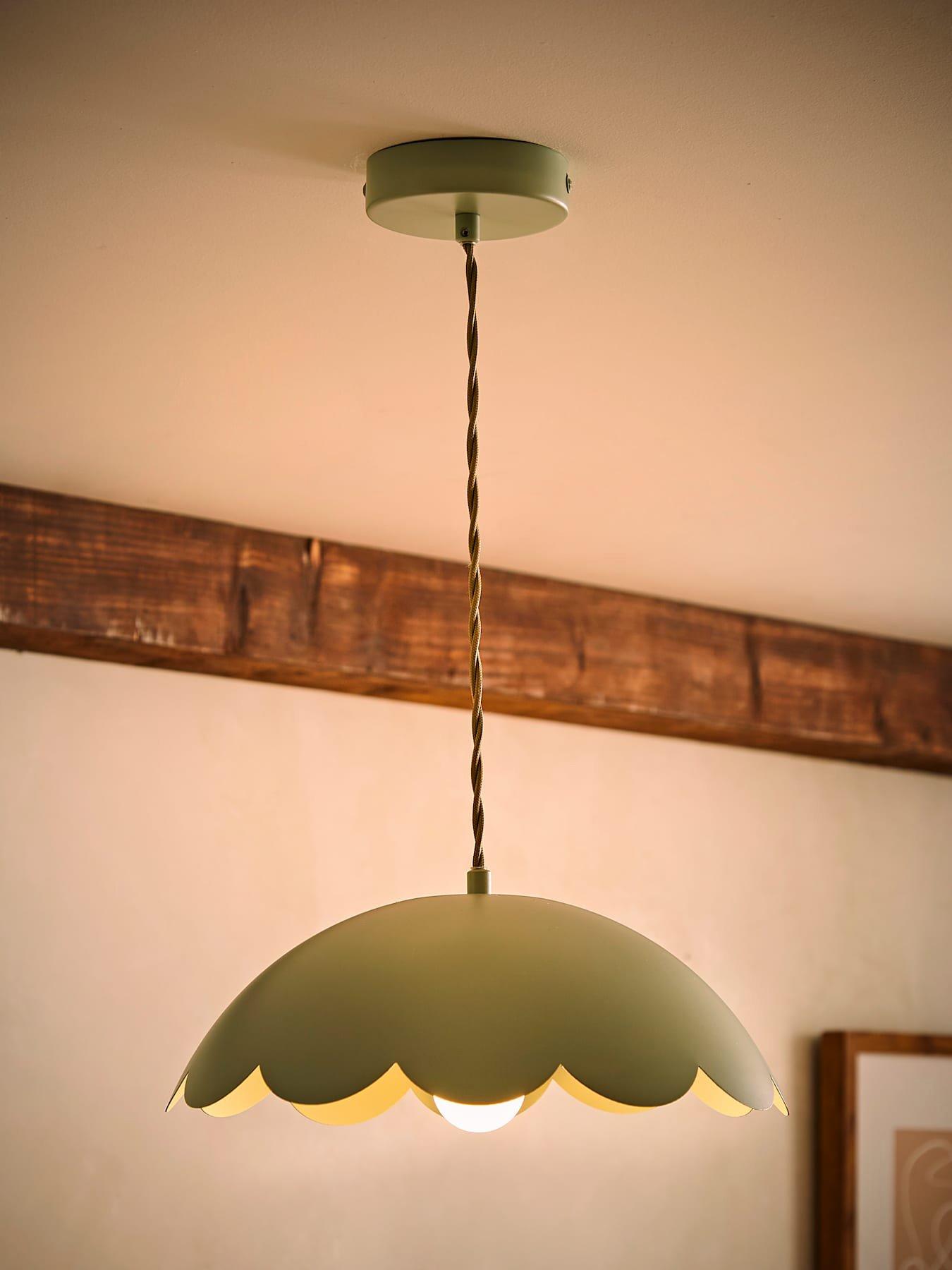  image of valuelights-millie-flower-scallop-pendant-ceiling-light