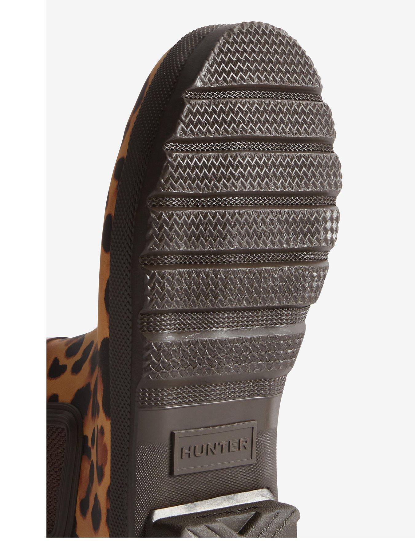 Image 4 of 4 of Hunter womens original chelsea leopard print boot