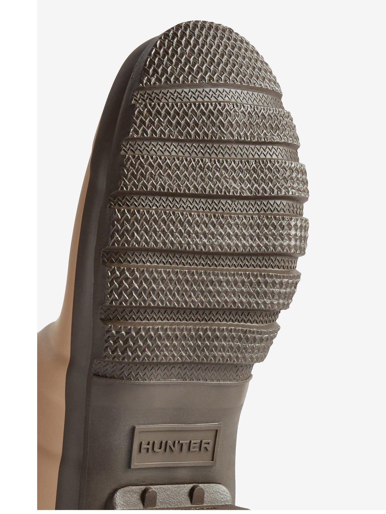  image of hunter-original-short-boots-shorechocolate-brown